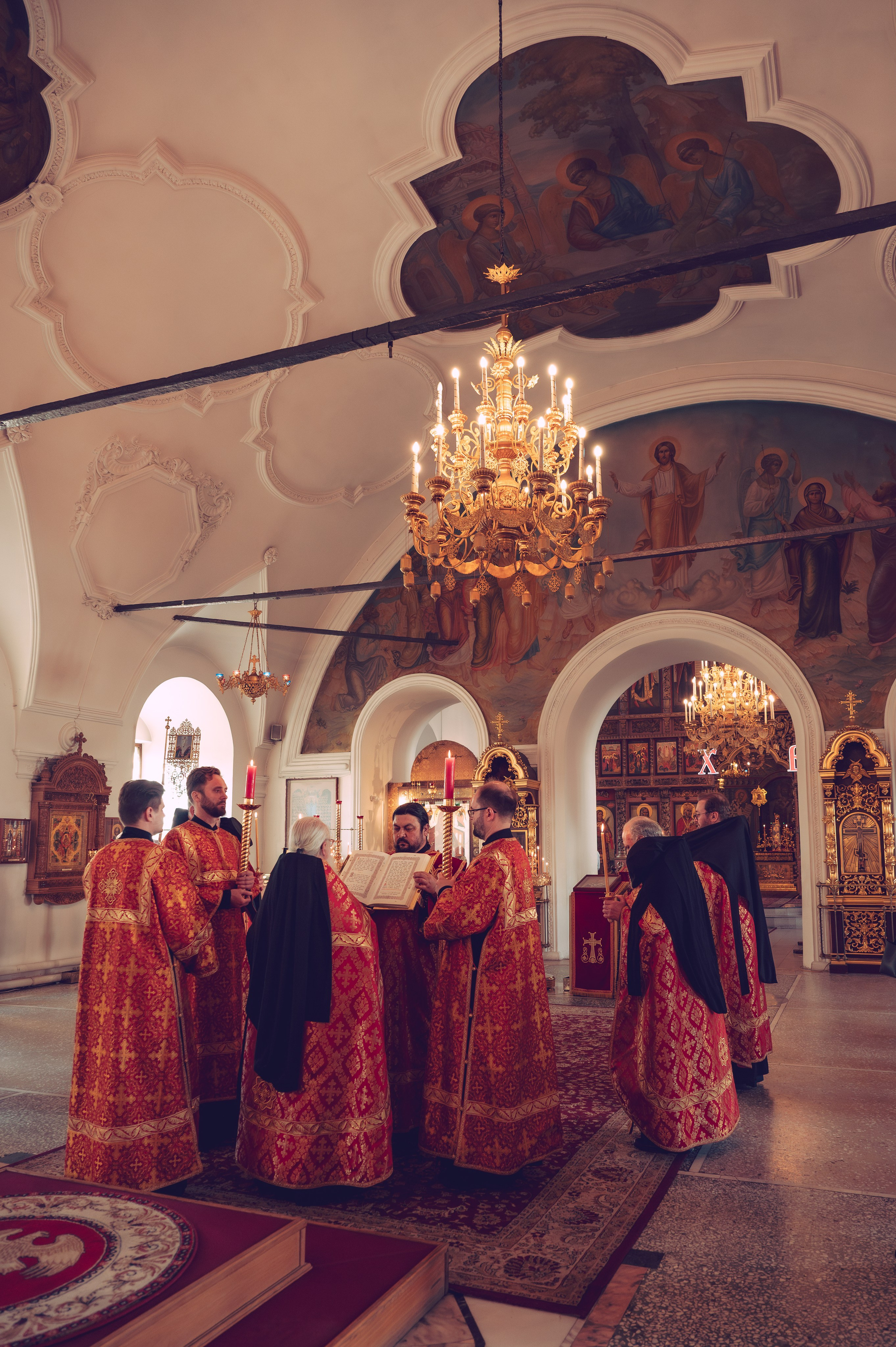 Высоко-Петровский Мужской Монастырь май 2025. Семейный фотограф Руслан Каримов Одинцово Москва