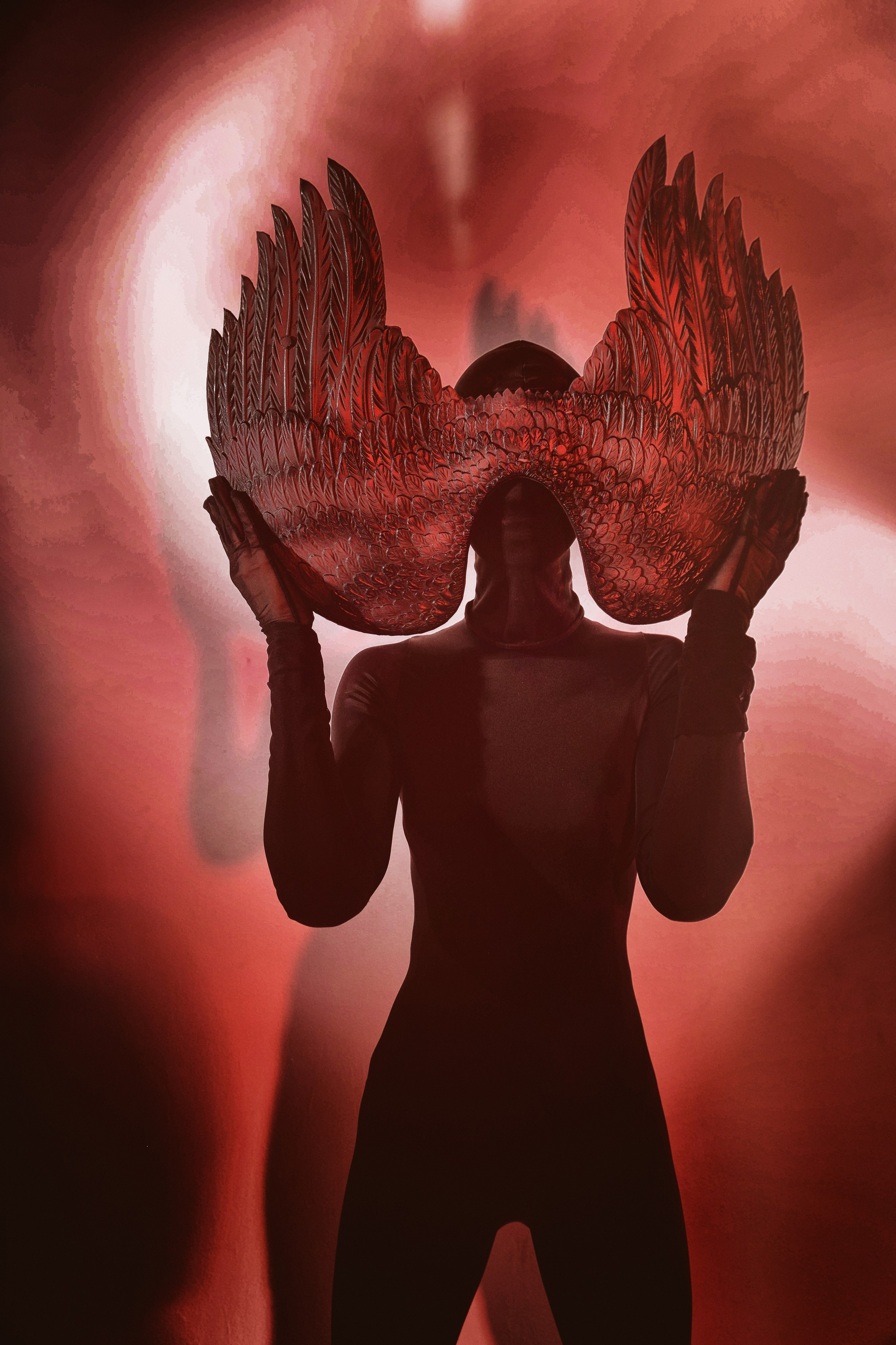 ABOUT / CONTACT. Yulia Yurchevskaya | Art Director & Visual Visionary