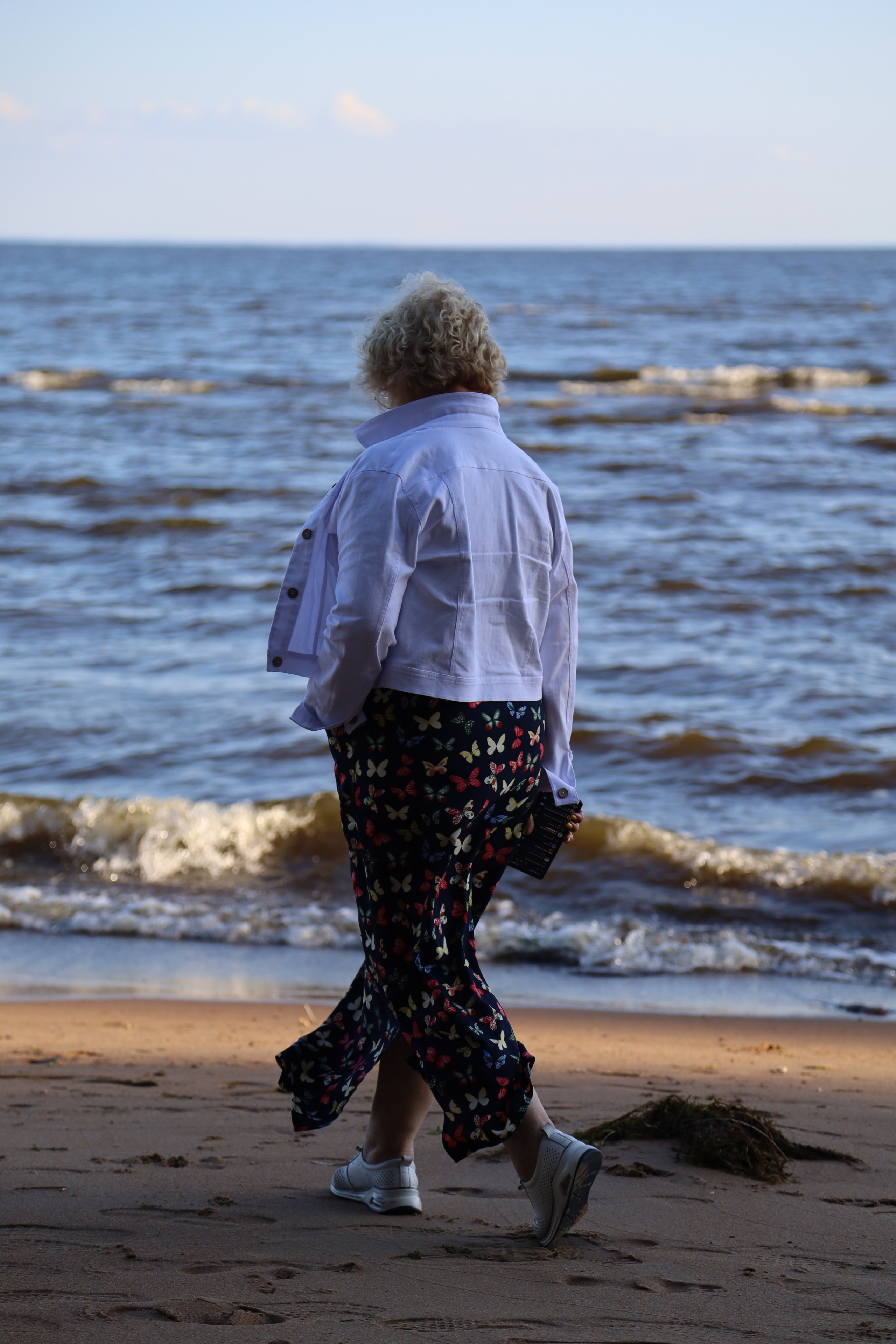 Фотосессия Дня Рождения на берегу Финского залива. Любовь Каширская — фотограф для малого бизнеса и специалистов