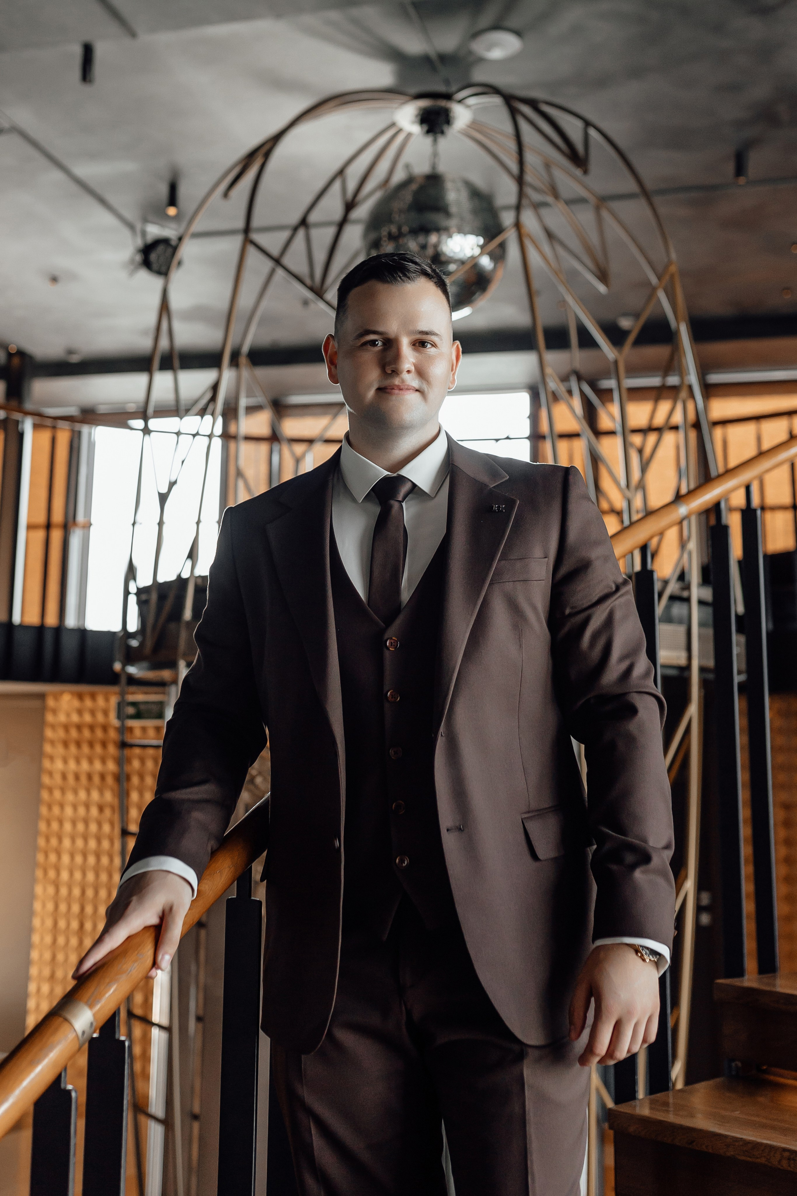 свадебная фотосессия в ресторане бердс башня Око Москва Сити