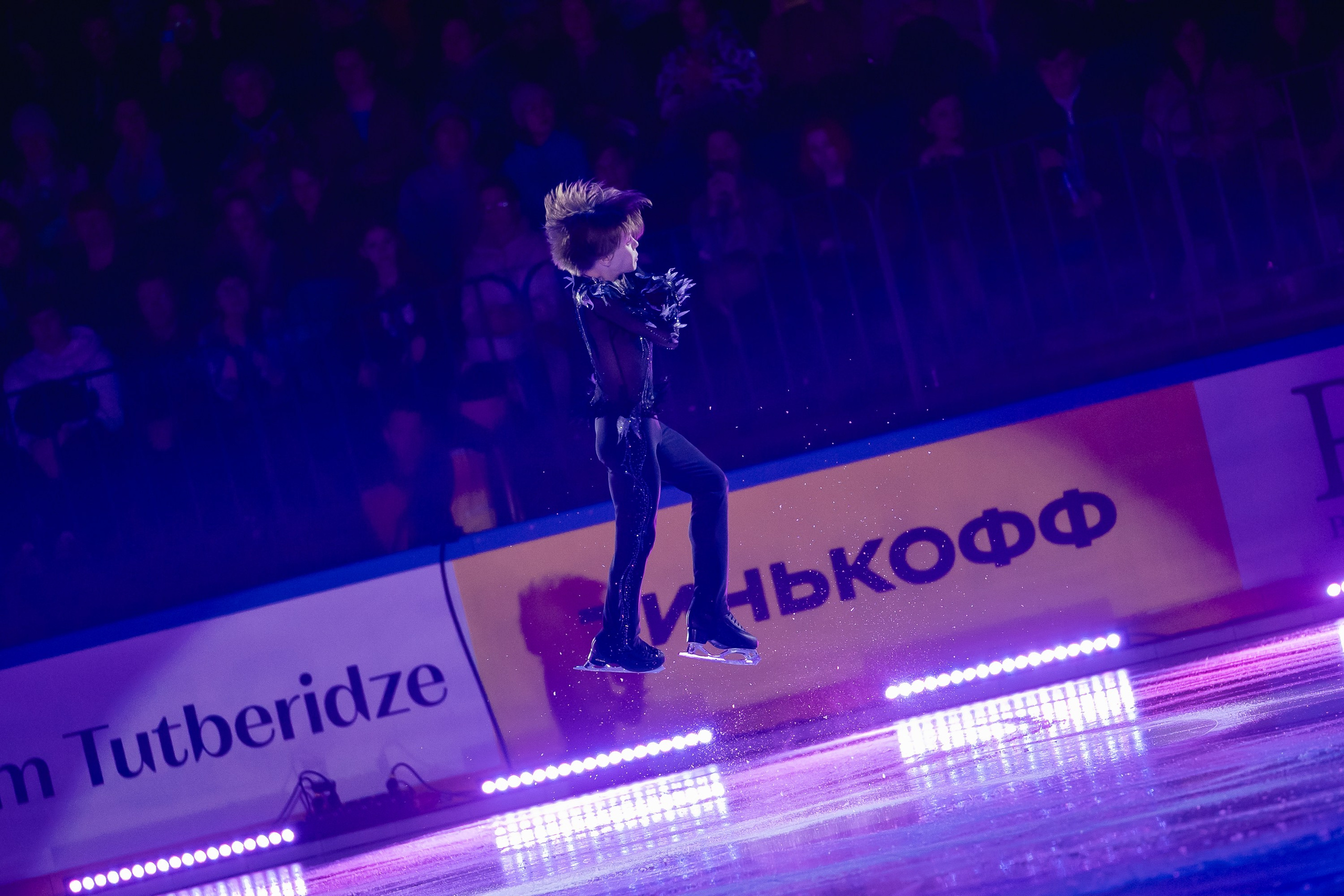 Шоу «Чемпионы на льду» в Новосибирске. Воробьева Ксения — Спортивный и танцевальный фотограф Новосибирск