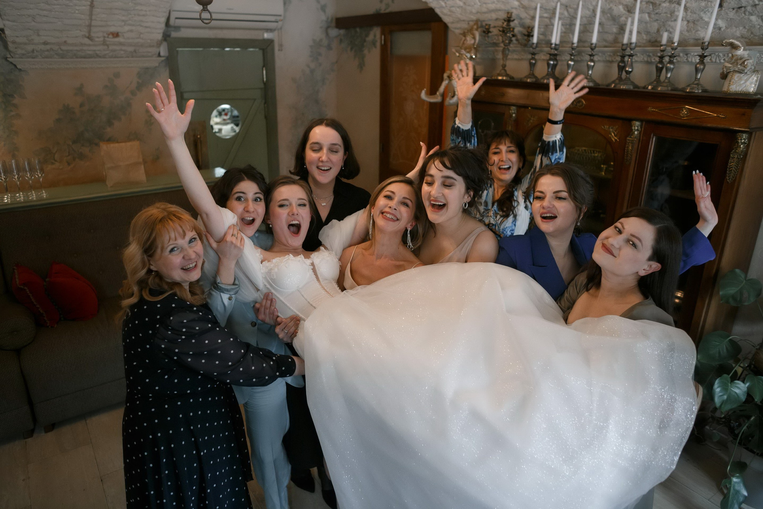 Свадебный фотограф Игорь Брундасов 8PHOTO на свадьбу венчание загс СПб