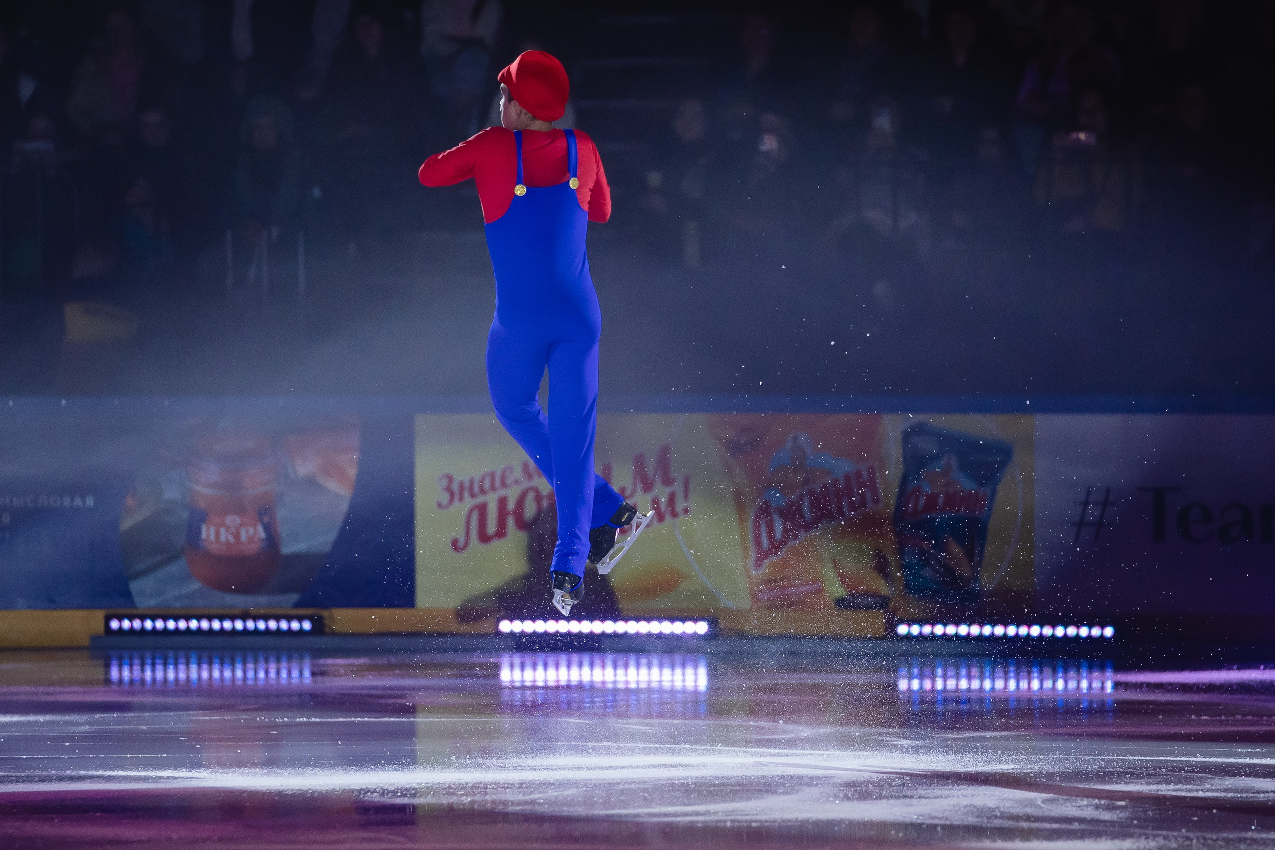 Шоу «Чемпионы на льду» в Новосибирске. Воробьева Ксения — Спортивный и танцевальный фотограф Новосибирск