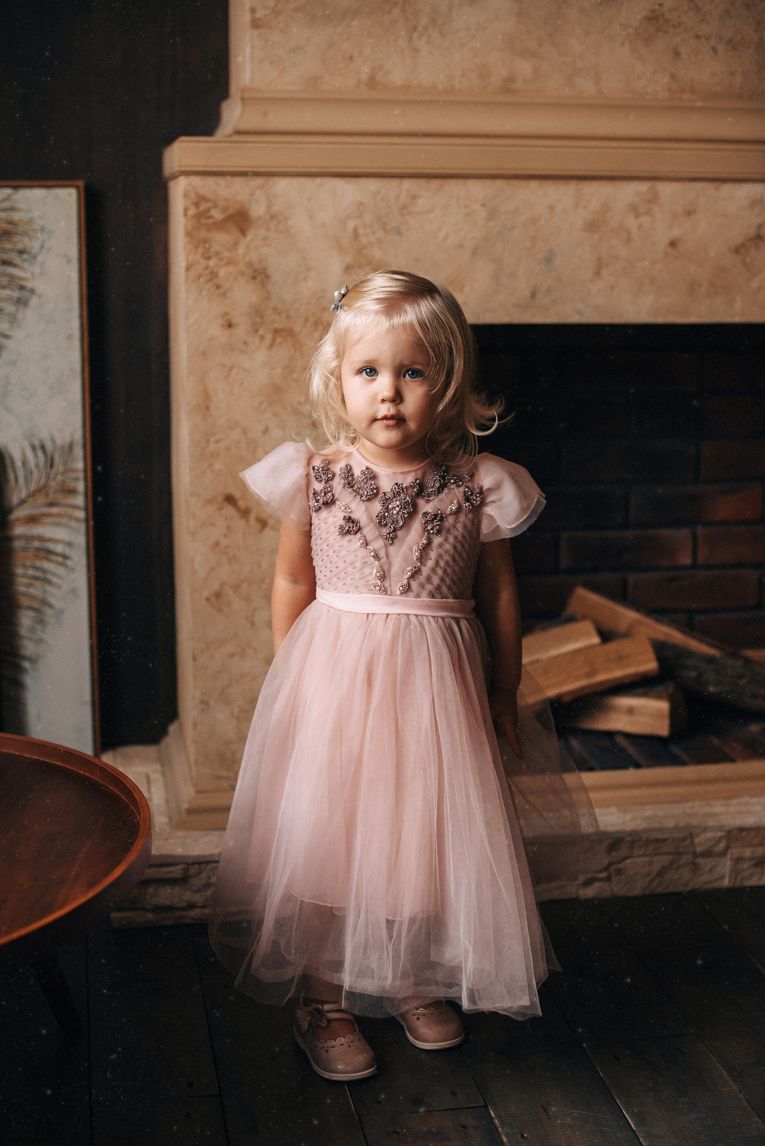 Детское розовое платье. Фотостудия «Балкон» — аренда фотостудии в Пензе