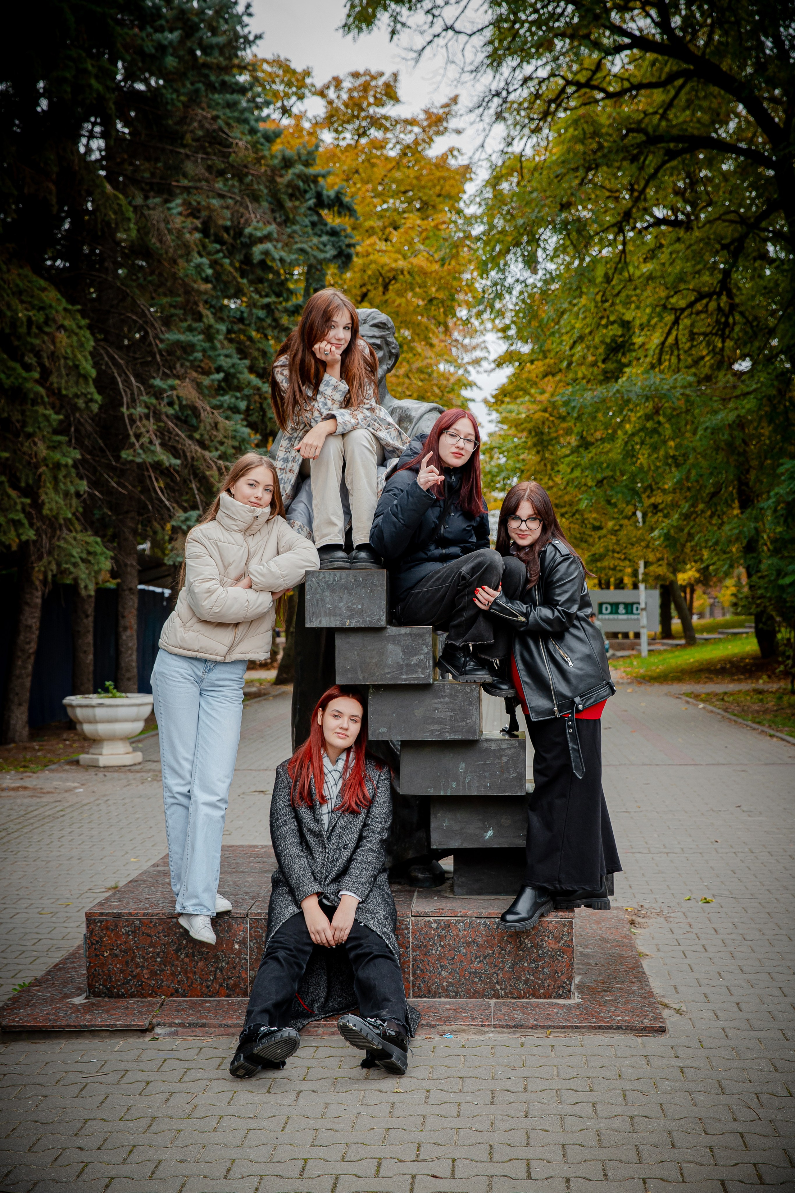 Фотосессия Гимназия 76 Класс 9Е. Современные Выпускные Альбомы в Ростове-на-Дону