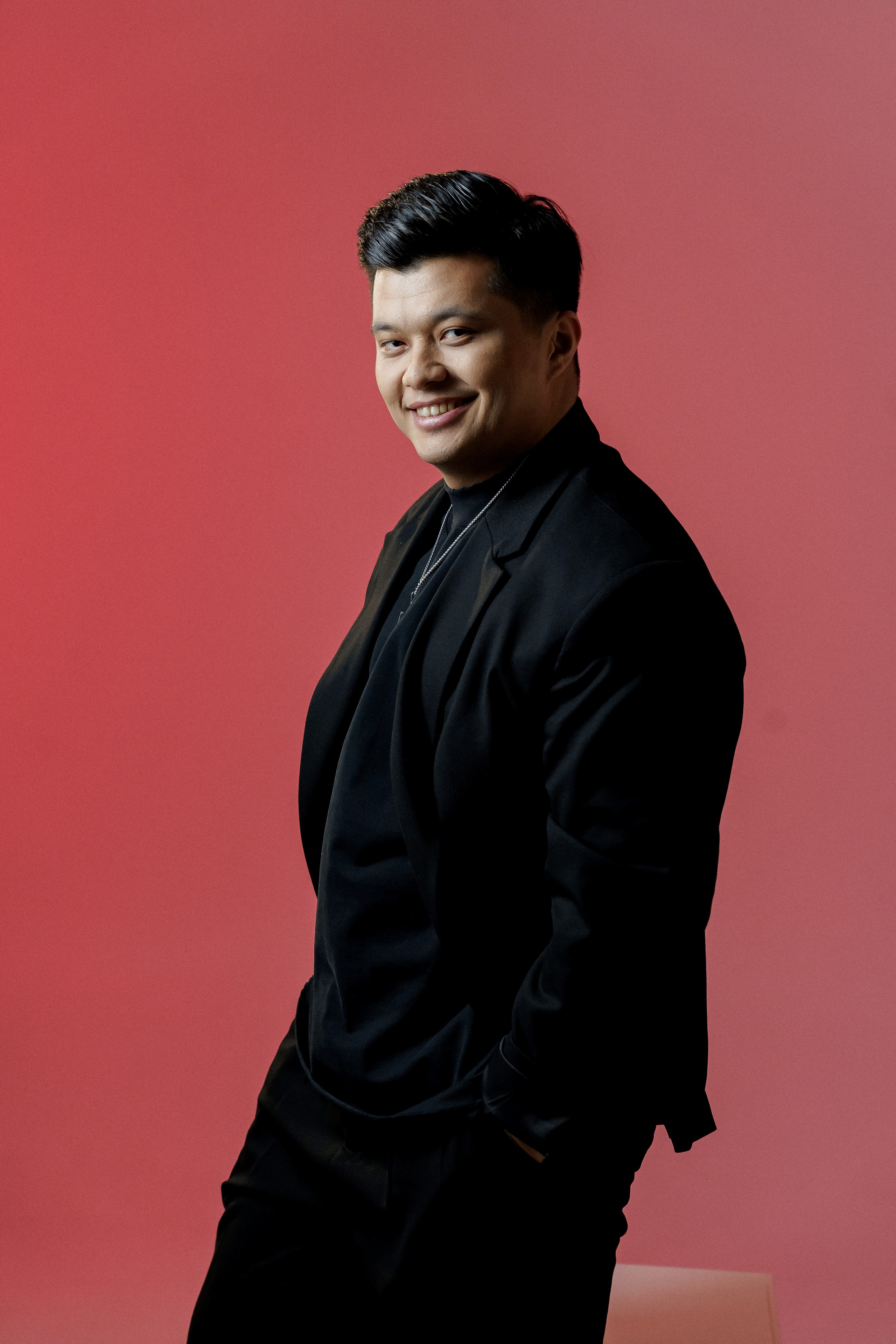 Ведущий мероприятий в Астане Дарын Олжабай