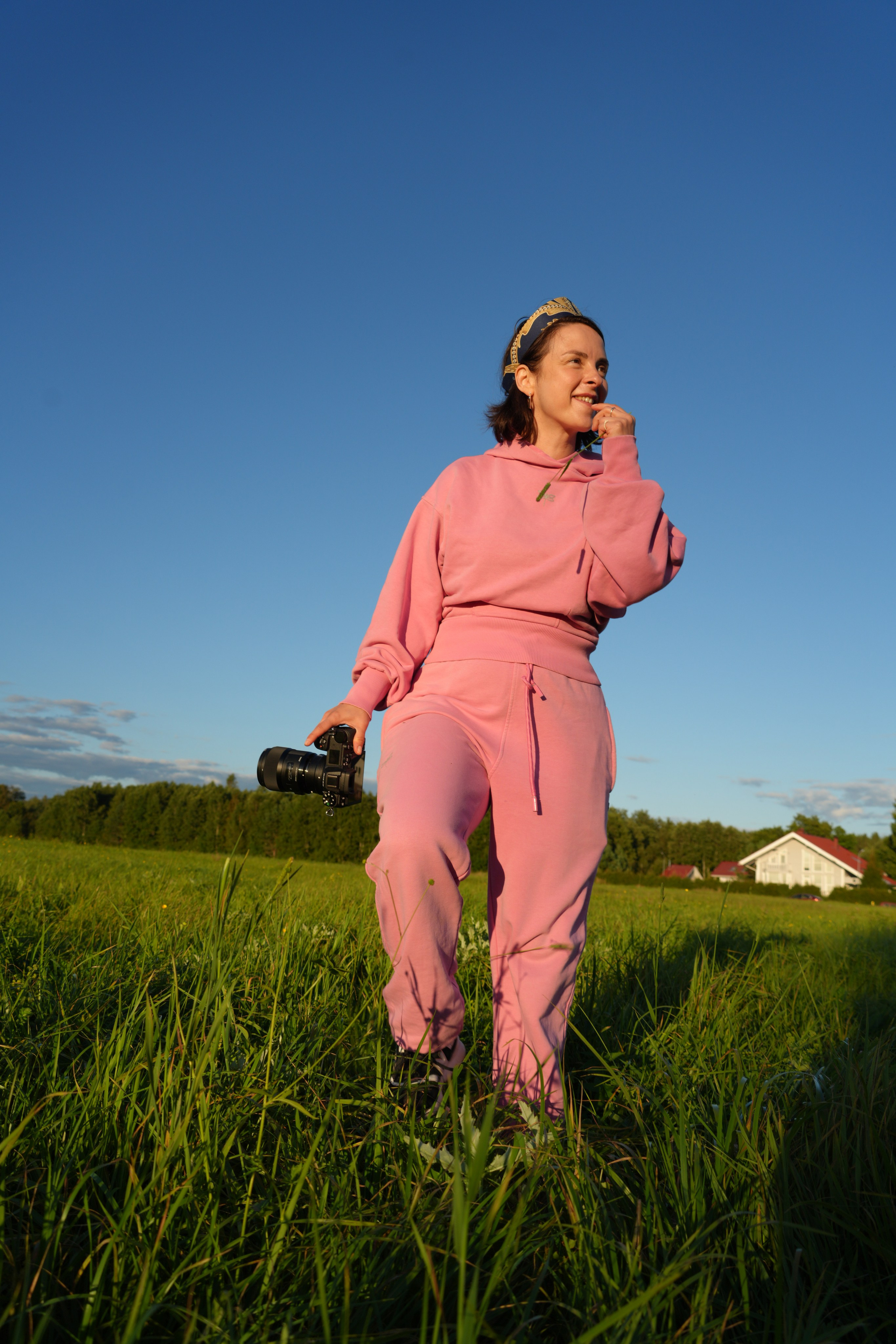 #backstage со съёмок команды в загородном доме. Портретный фотограф в Санкт-Петербурге Дмитриева Наталия
