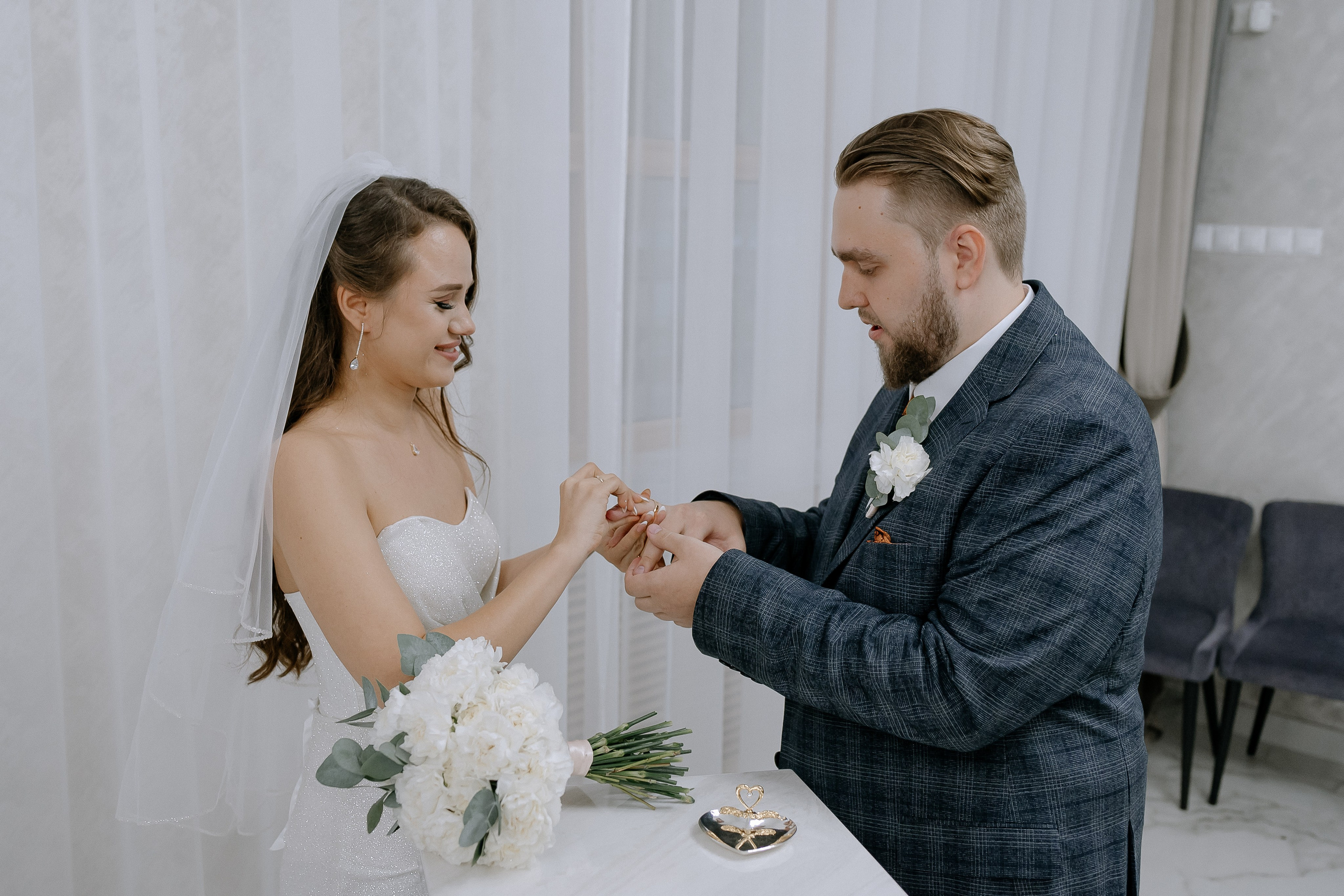 Обмен кольцами в Кутузовском загсе