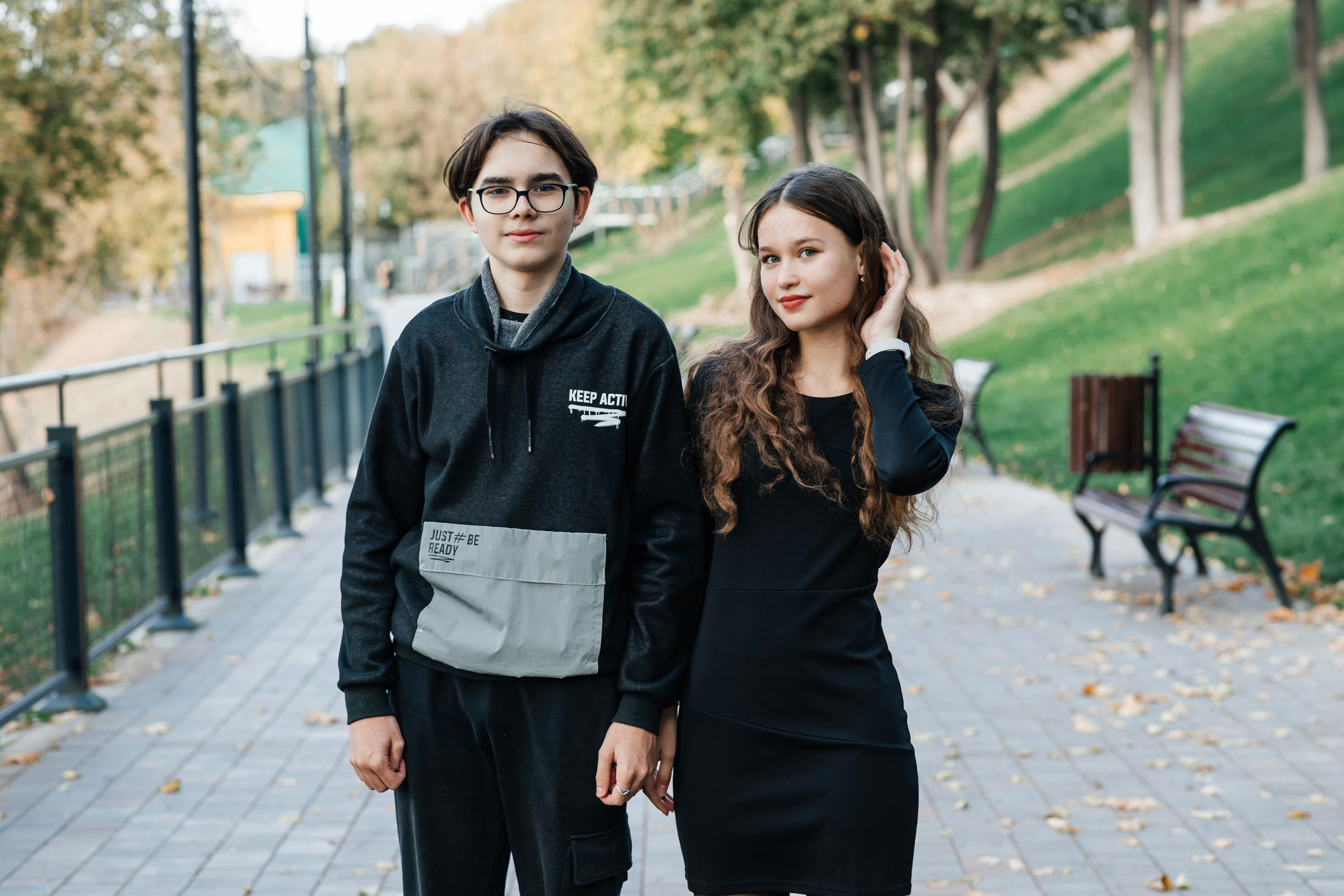 Фотосессия для выпускного альбома в парке Им. Талалихина. Выпускные альбомы в Подольске Москве и МО