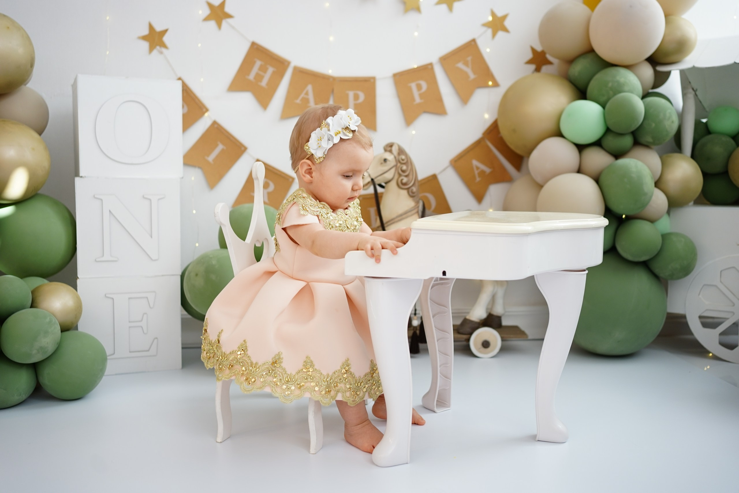 Фотоссесия на Годик для Девочки. Детская Фотостудия ГОДОВАСИКИ в Санкт-Петербурге фотосесия на годик