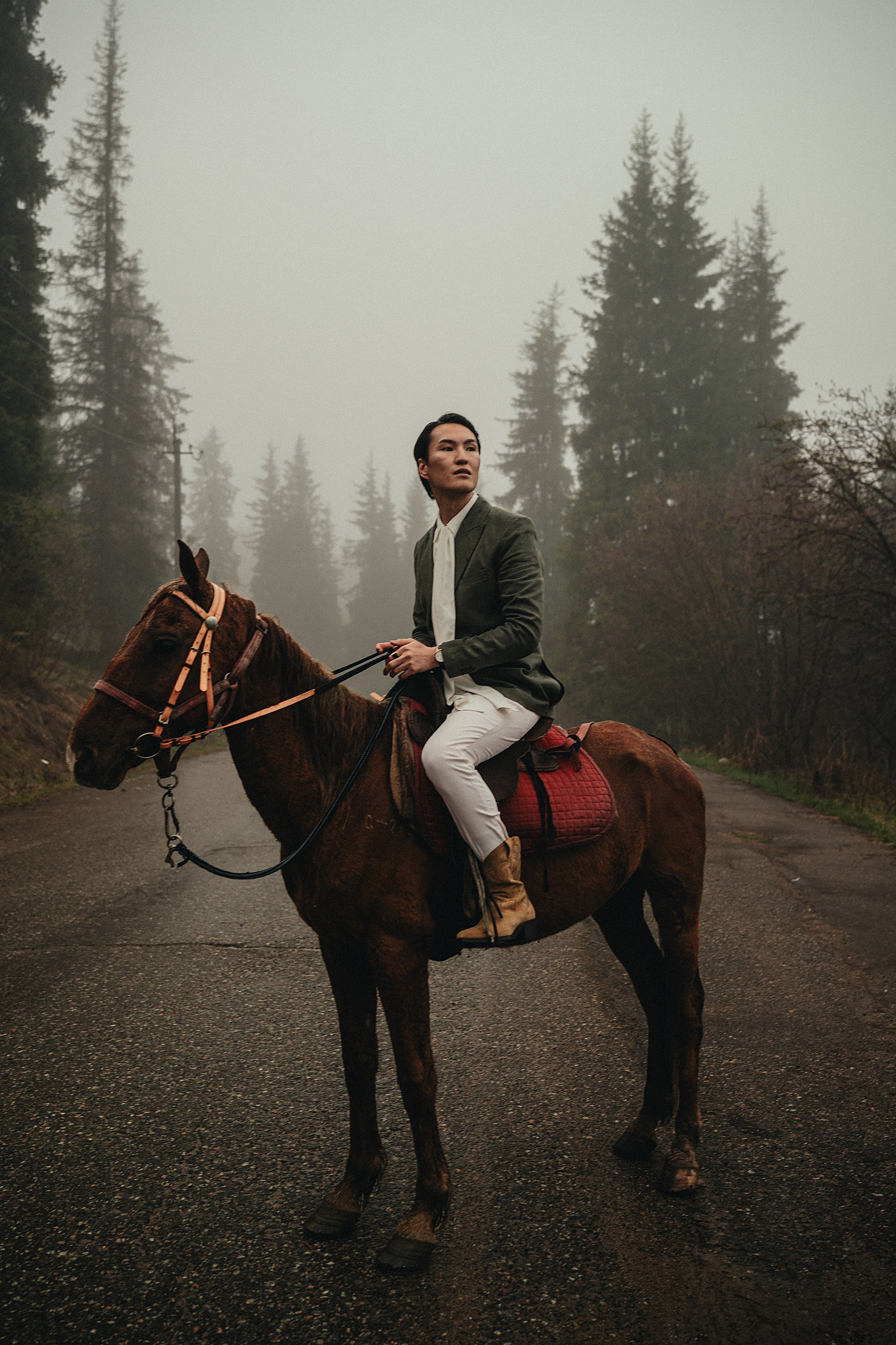 Прайс. Даниил Фреймон — первый мужской фотограф в городе Алматы