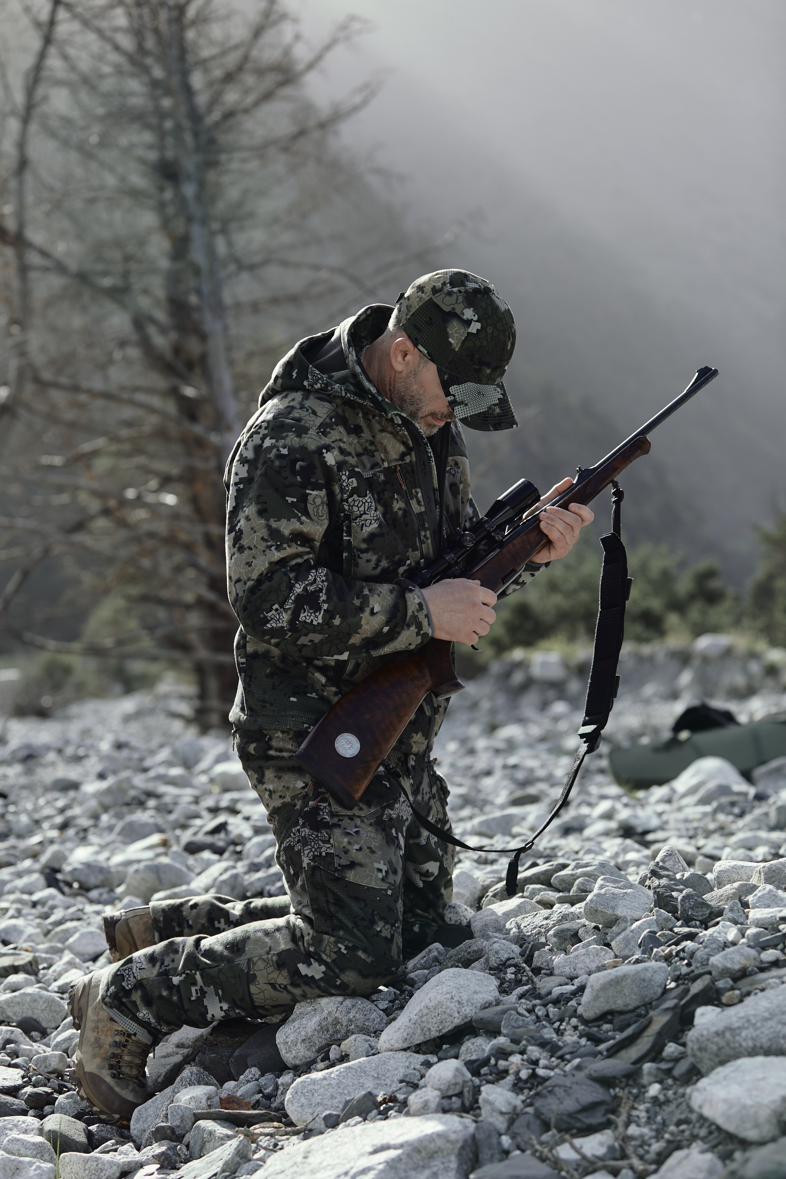 Съемка для бренда охотничьей одежды под ключ. Фотограф Продюсер в горах КБР / Москва Нальчик Горы