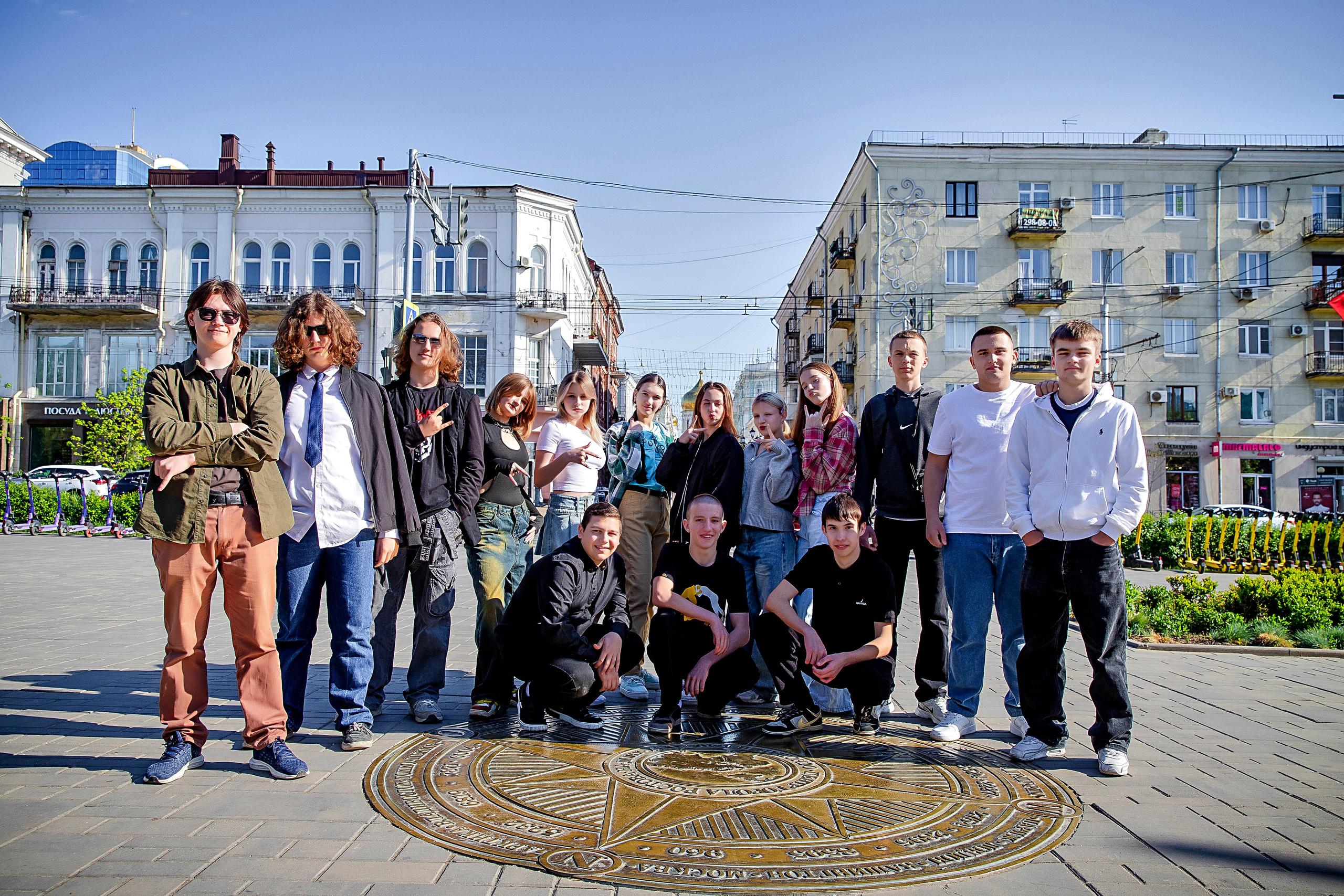 Выпускные (школьные) альбомы (книги) в Ростове-на-Дону. Современные Выпускные Альбомы в Ростове-на-Дону