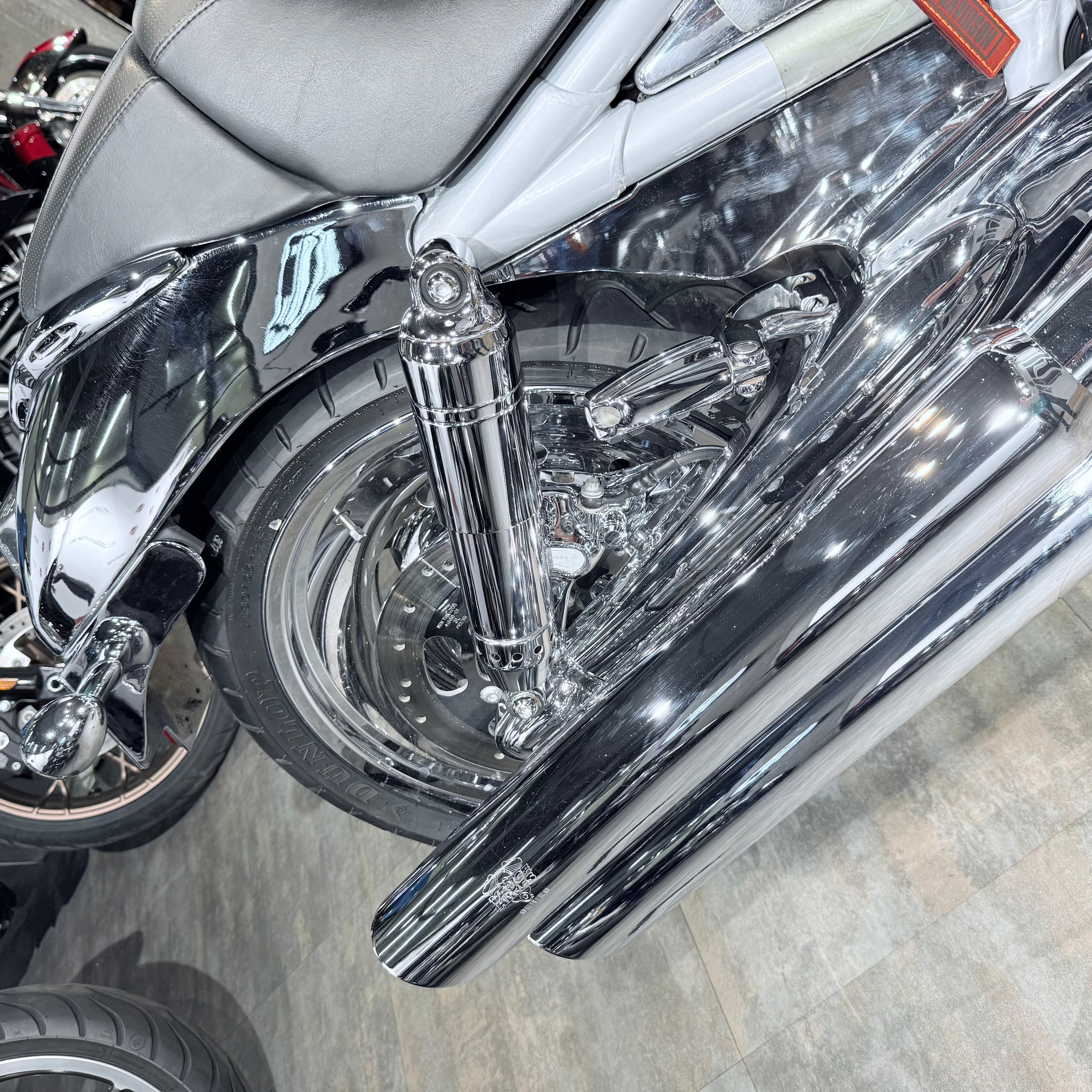 Купить Harley-Davidson 2002 V-ROD Chrоmе Limited Еditiоn (Softail/Dyna) — подробнее на сайте. Hello Davidson, Москва. Только хорошие мотоц