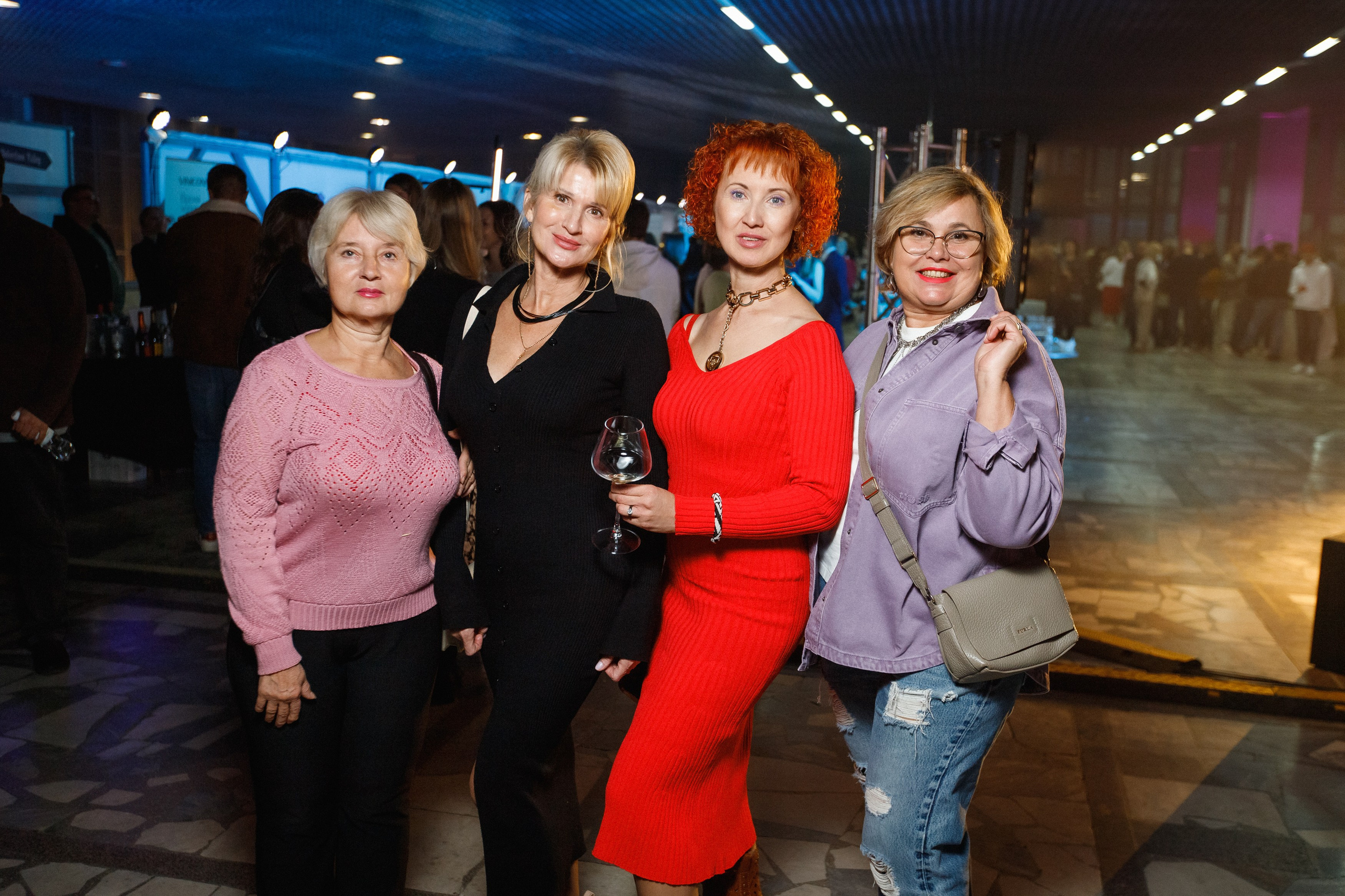 КРУГОСВЕТКА — ВИННЫЙ ФЕСТИВАЛЬ. СВОИ. ФОТООТЧЕТЫ-СОБЫТИЯ-МЕСТА