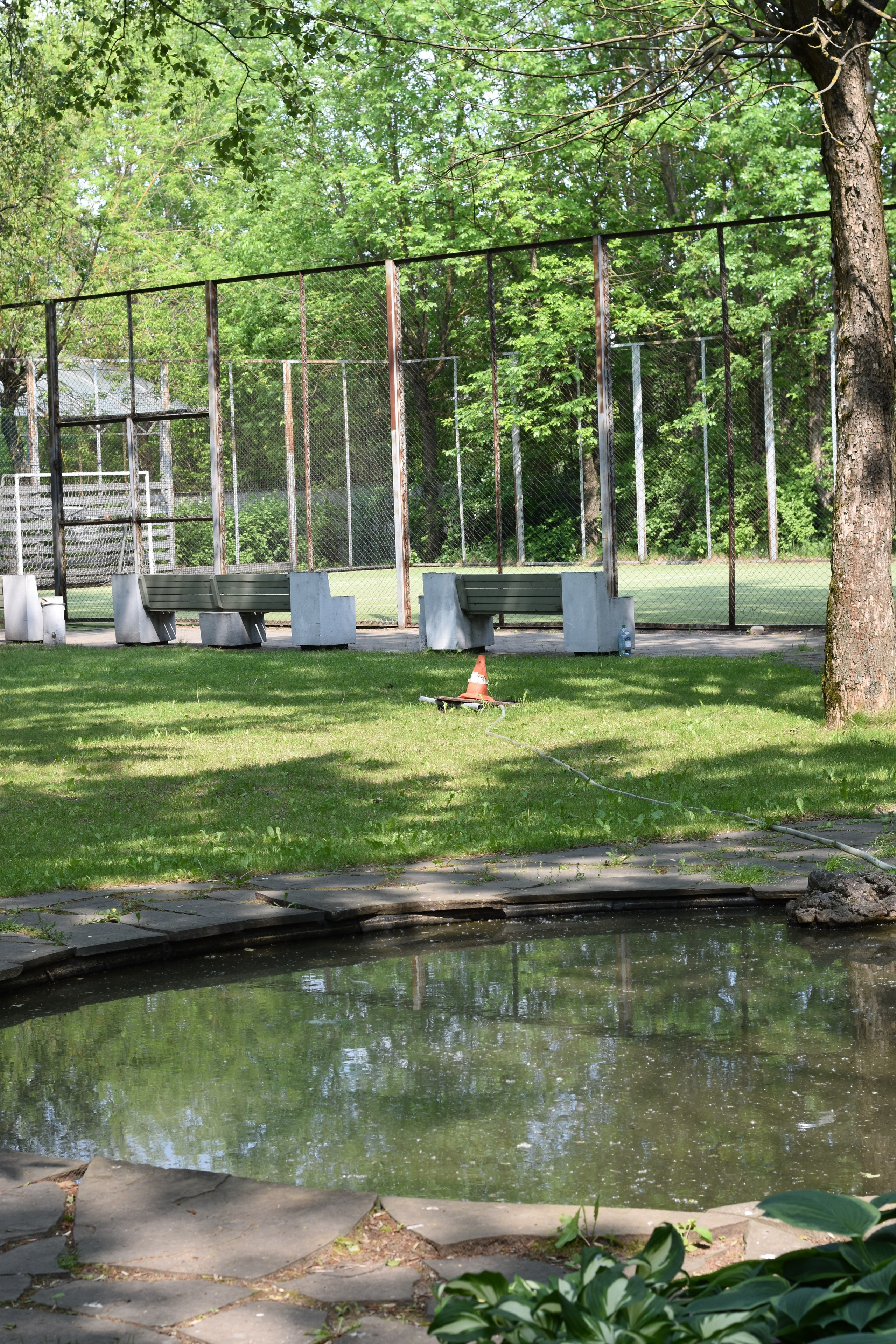 Добрый садовник (в процессе). Микс-медиа художница Надежда Пророкова