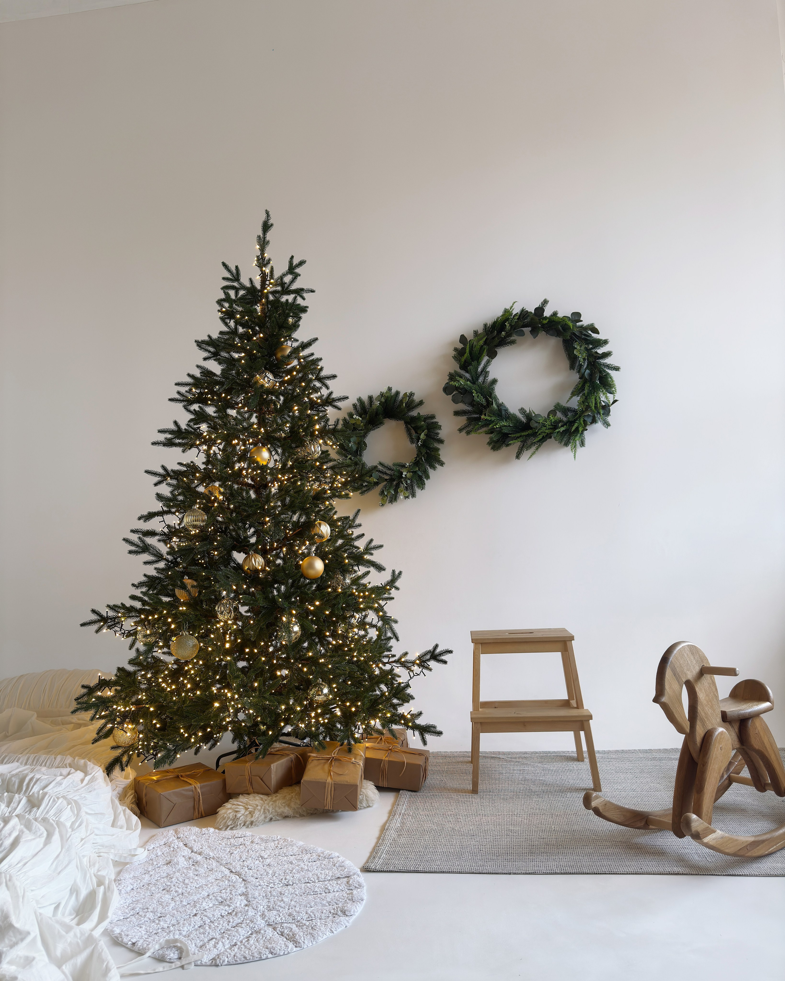 Новогоднее оформление залов 2026. Фотостудия в Балашихе Железнодорожный — почасовая аренда, бронь онлайн