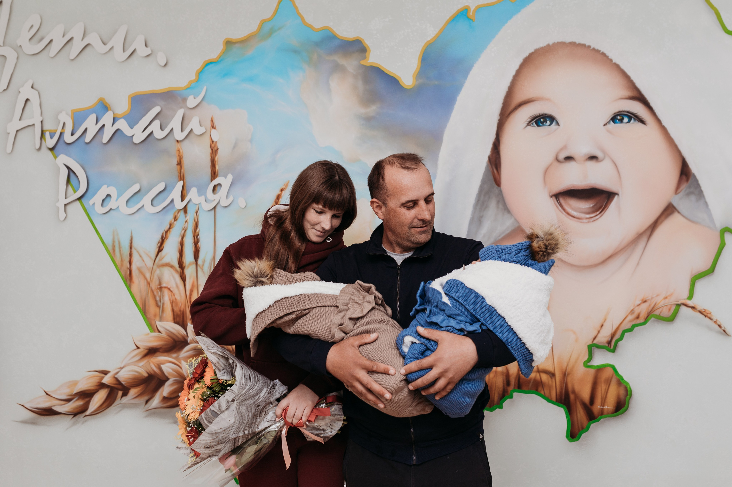 Фотосъемка выписки. Фотограф новорожденных в г. Барнаул Ренпенинг Катерина