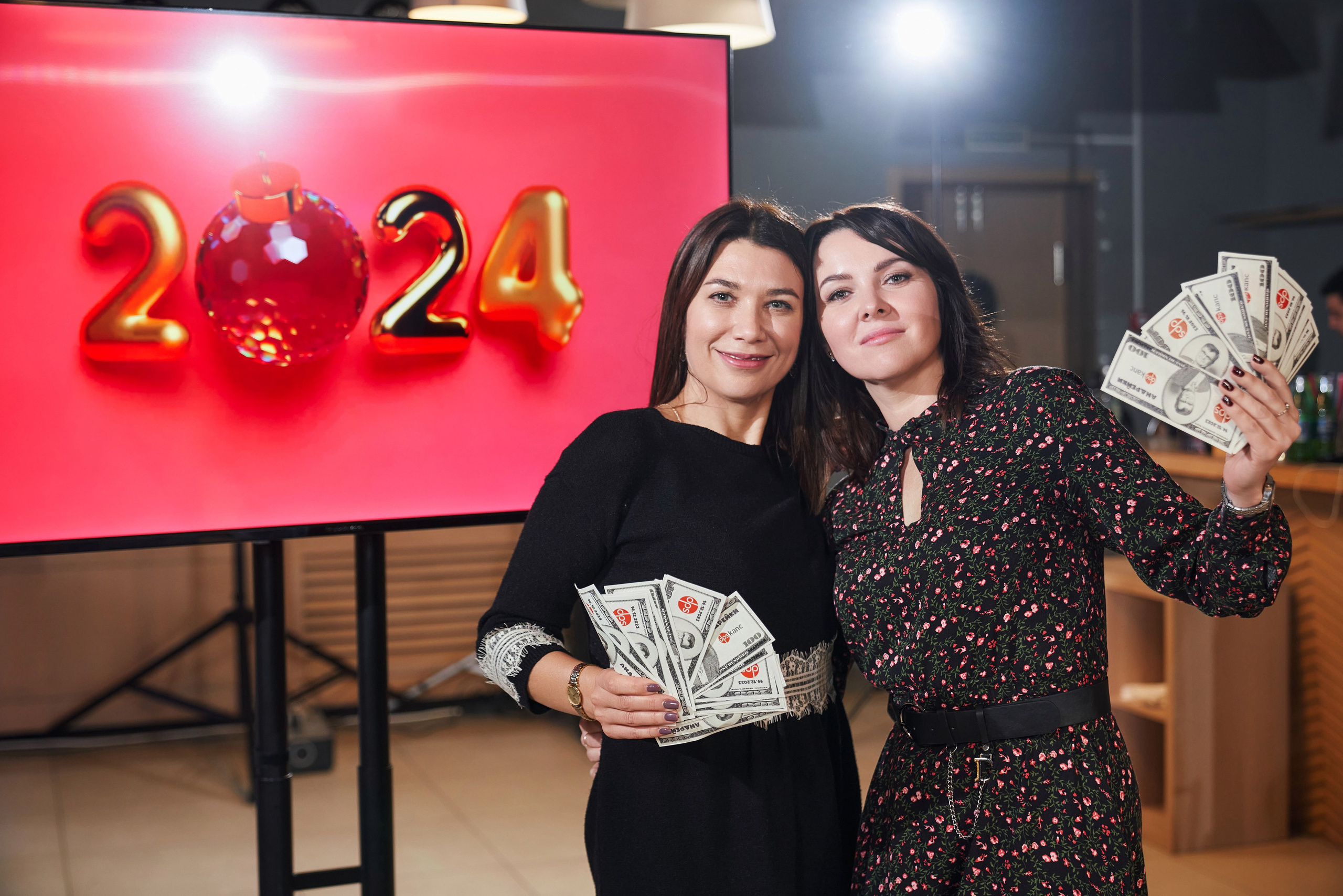 Новогодний корпоратив ДПС-Канцелярия в ресторане Медуза, Долгопрудный