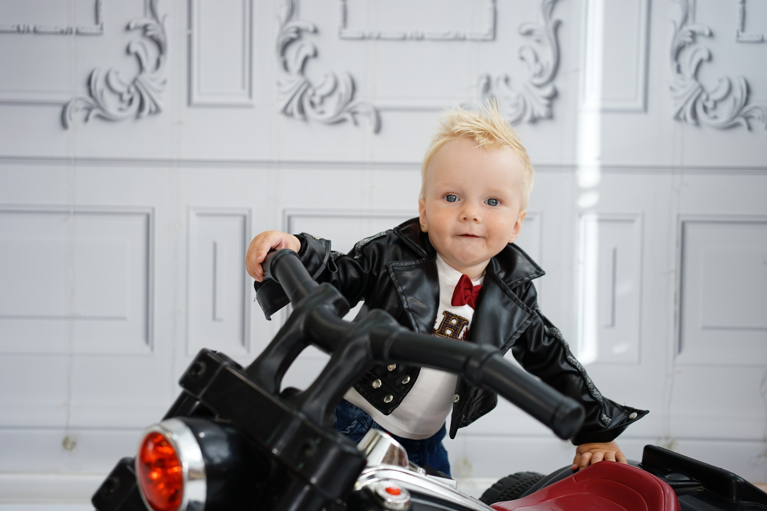 Детская Фотостудия ГОДОВАСИКИ в Санкт-Петербурге фотосесия на годик