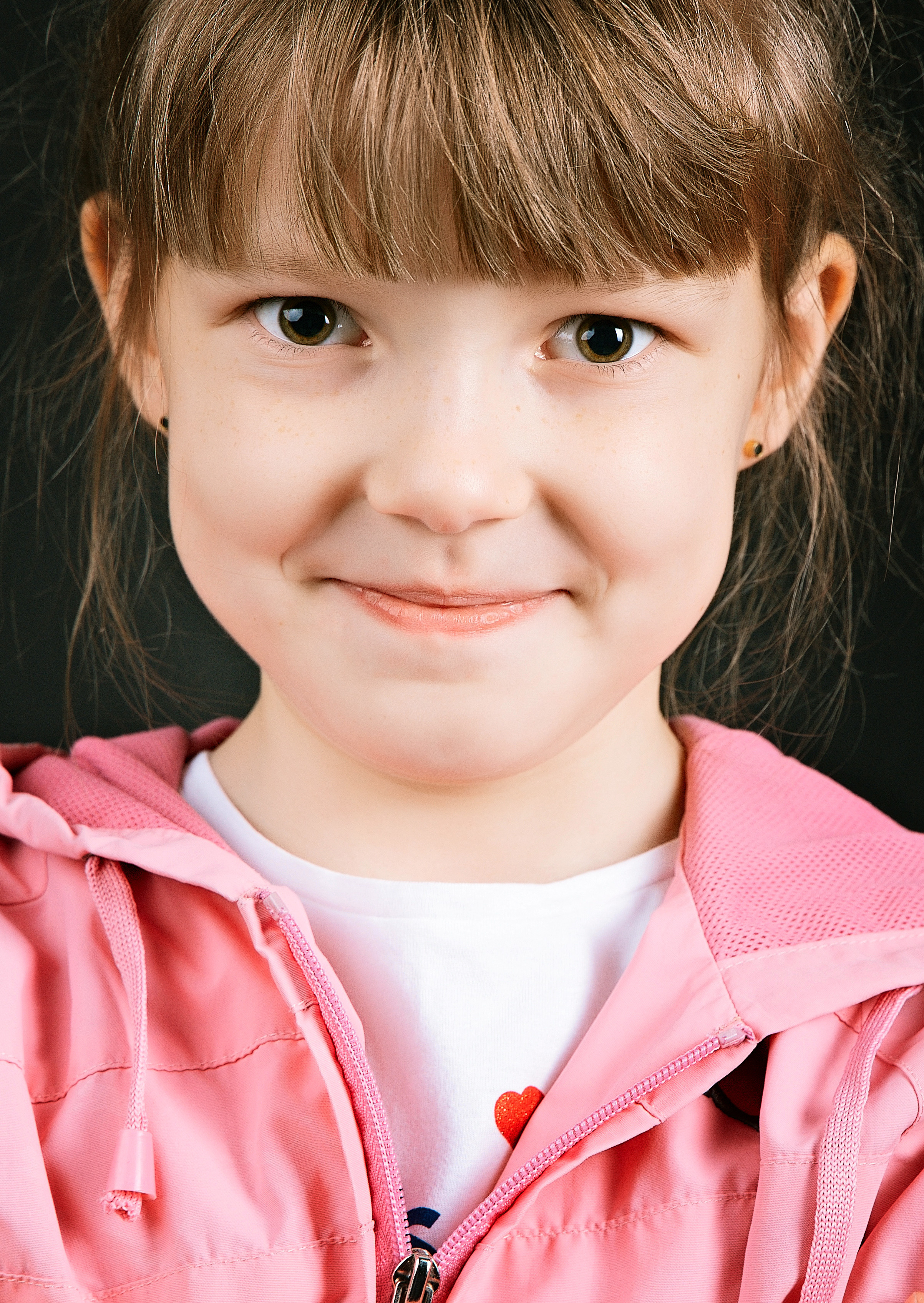 Женские, мужские и детские портреты в студии. Профессиональный фотограф в Белгороде Владимир Скибин