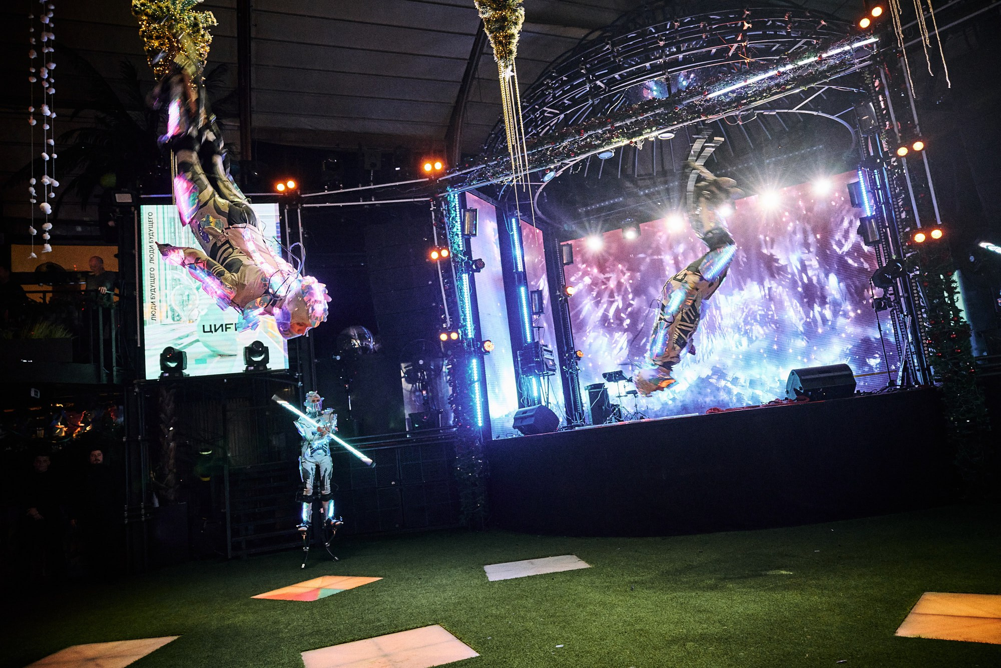 Фотограф на мероприятии ЦИФРА — репортажная съёмка конференции в Москве. Репортажный фотограф в Москве — Дмитрий Тарасов | Съёмка мероприятий, концертов, корпоративов