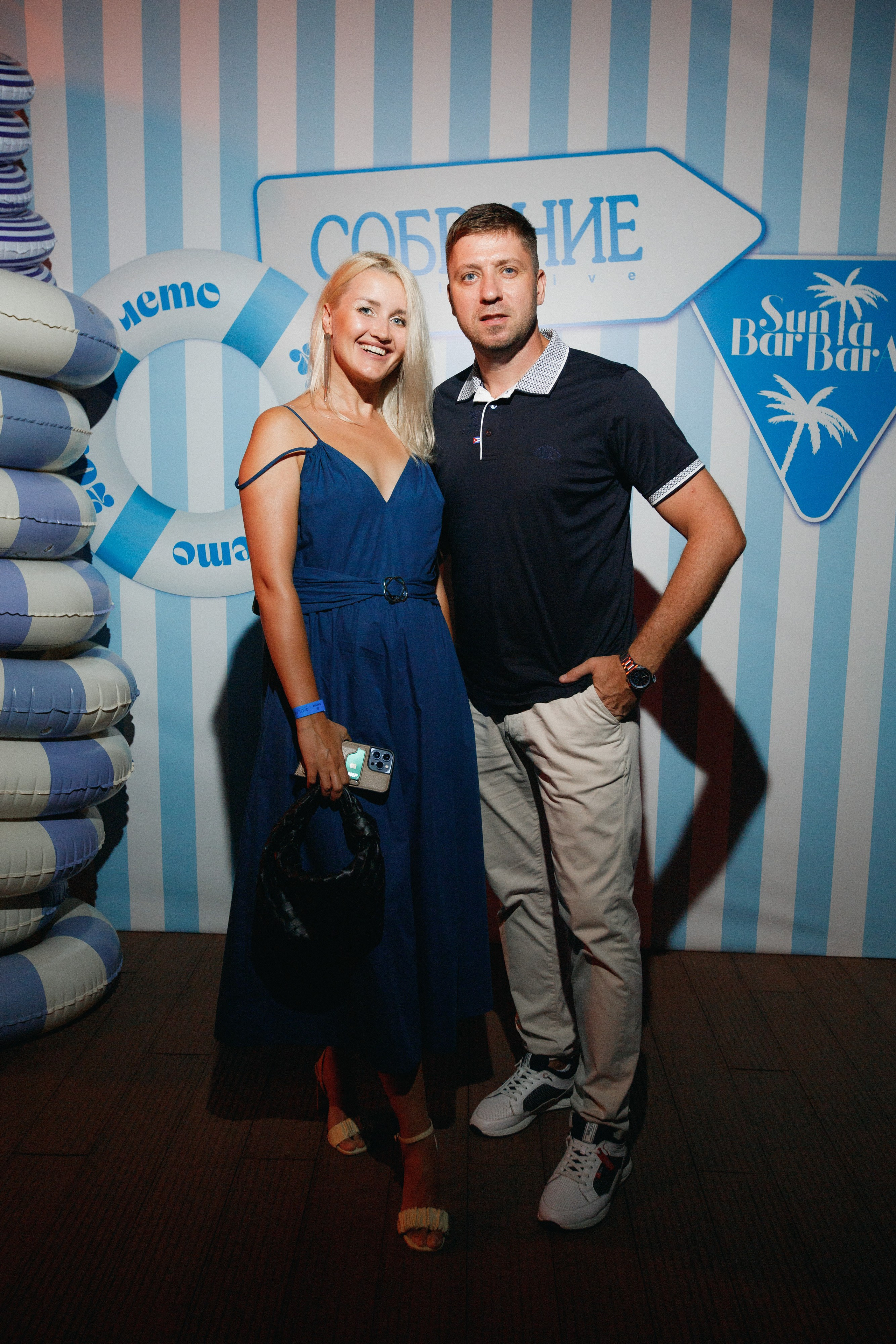 СОБРАНИЕ — ПРЕЗЕНТАЦИЯ НОВОГО НОМЕРА. СВОИ. ФОТООТЧЕТЫ-СОБЫТИЯ-МЕСТА