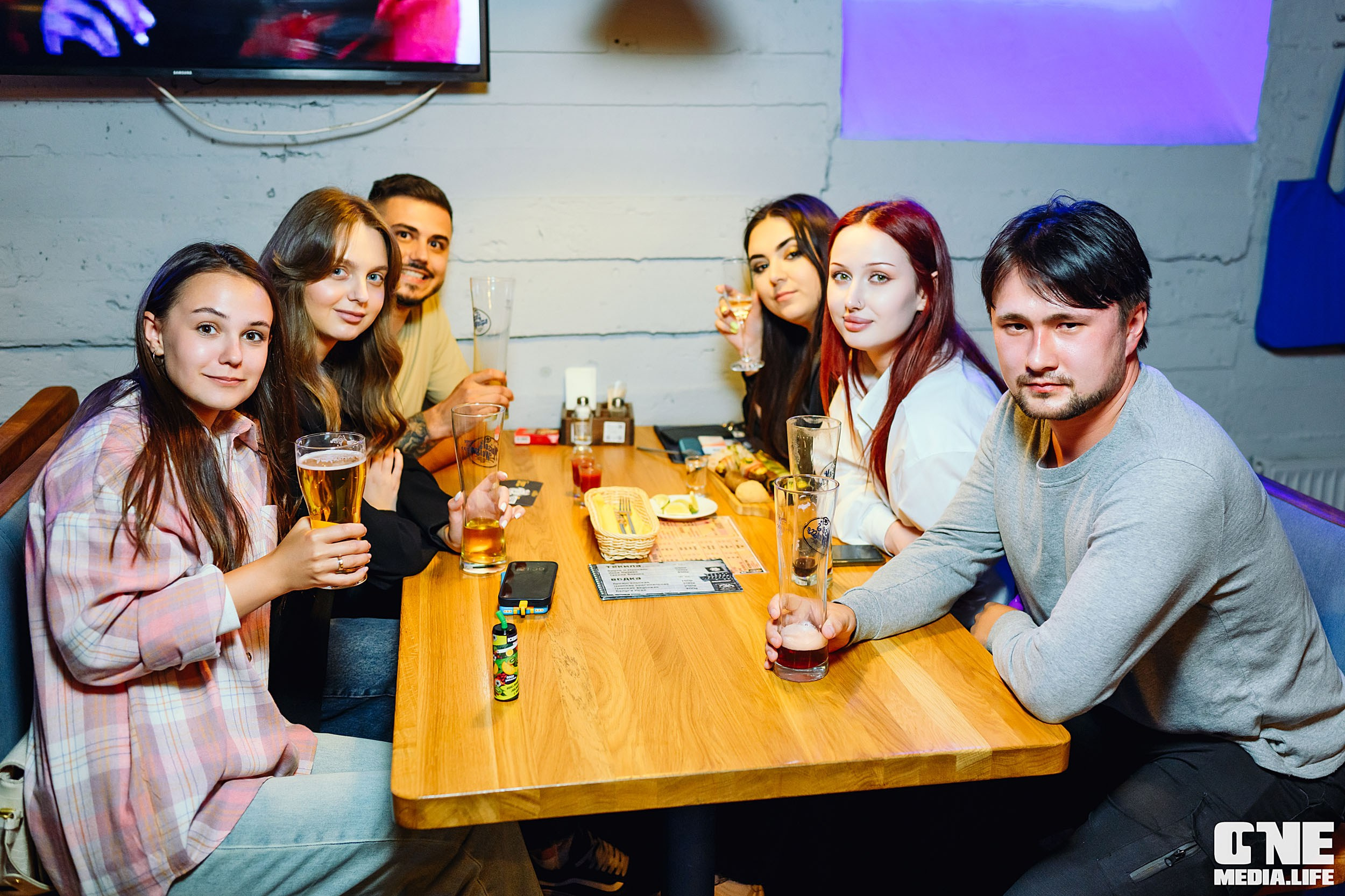 Фоторепортаж с дня рождения бара Дредноут. One Media Life: фоторепортажи, фотоотчеты с мероприятий и заведений