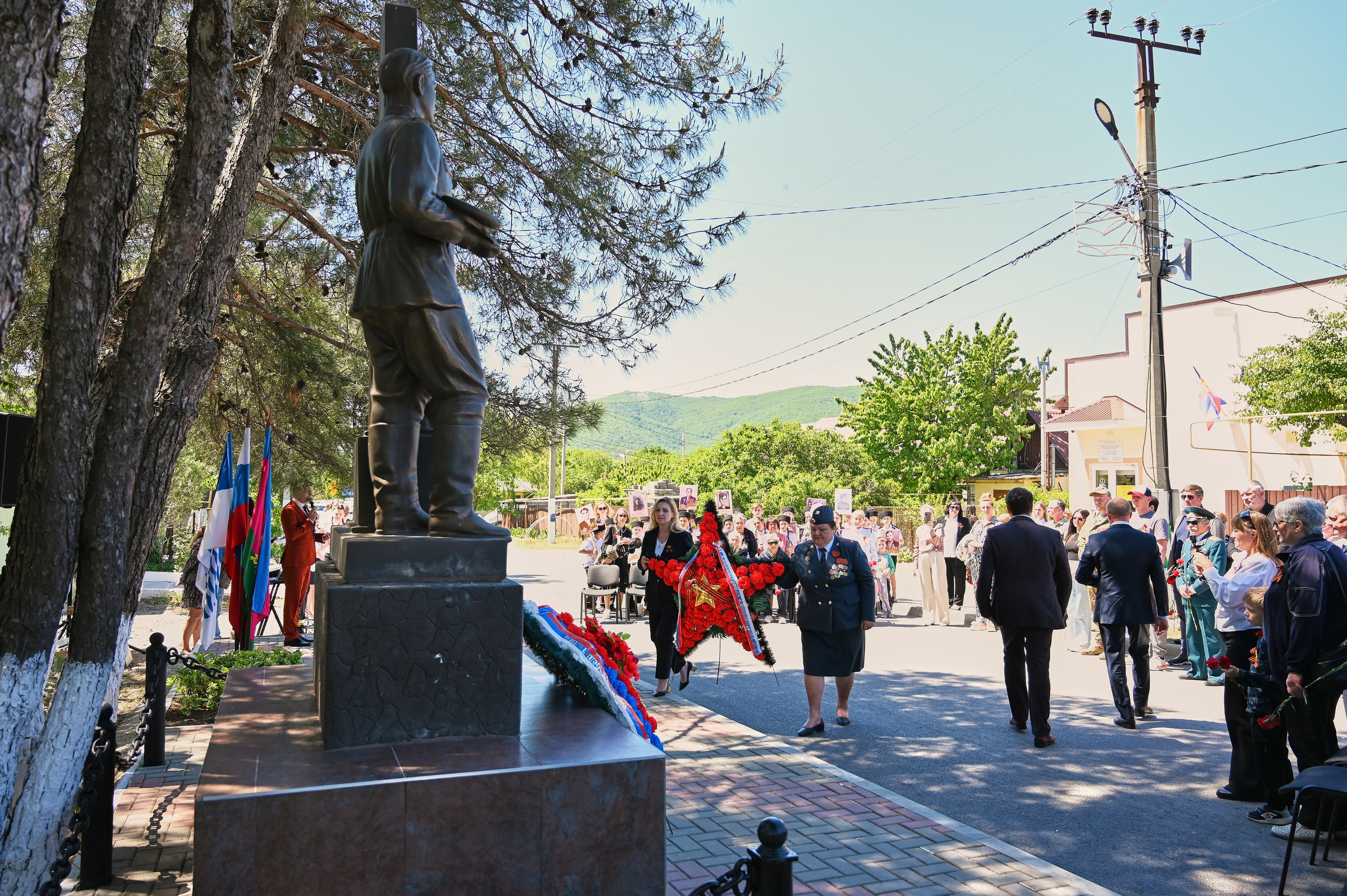 Митинг в с. Виноградное. Жизнь курорта Кабардинка в фотографиях