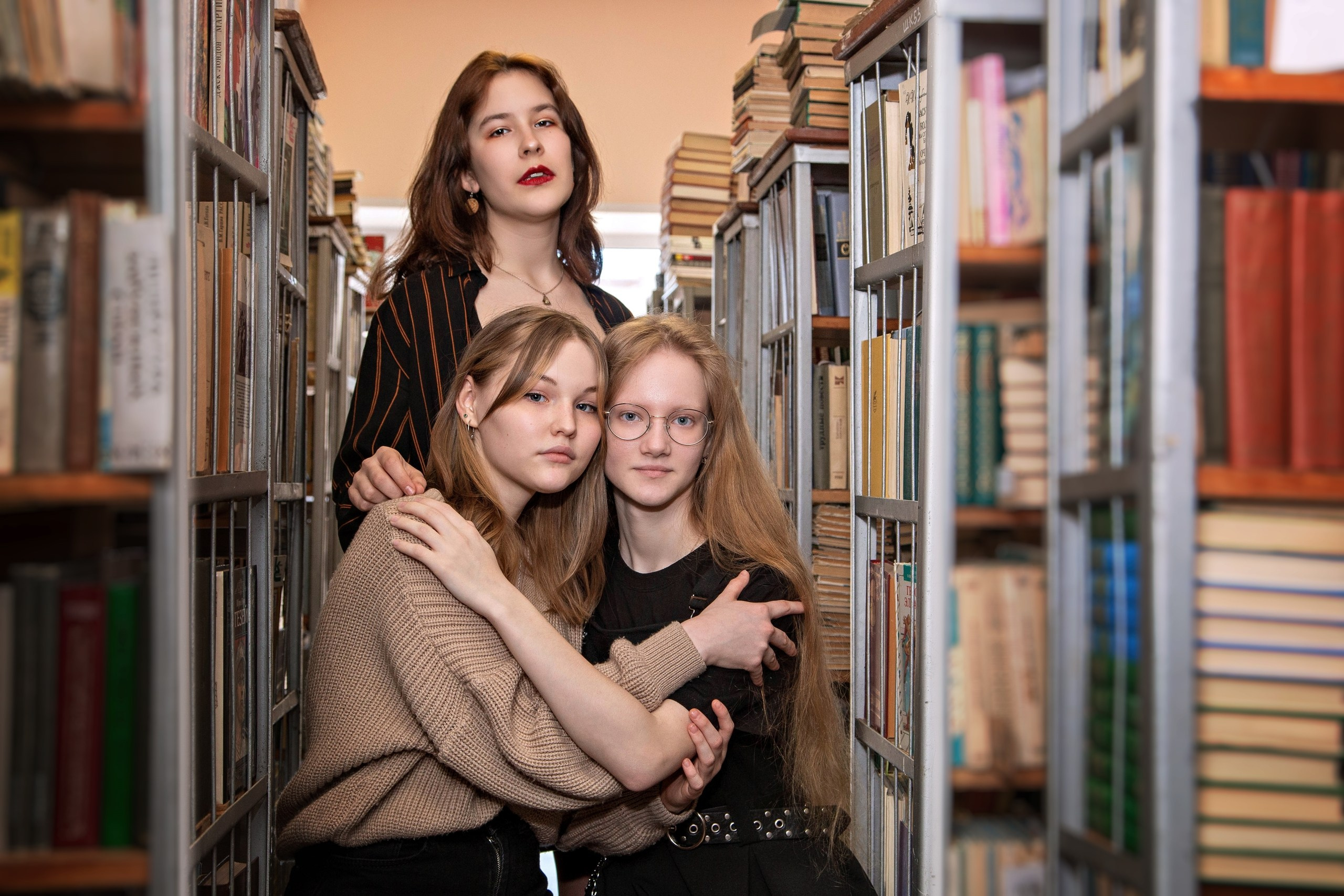 СТАРШАЯ ШКОЛА. ШКОЛЬНЫЙ И ДЕТСКИЙ ФОТОГРАФ В ИЖЕВСКЕ ОКСАНА ПЕРЕВОЗЧИКОВА, ВЫПУСКНЫЕ АЛЬБОМЫ