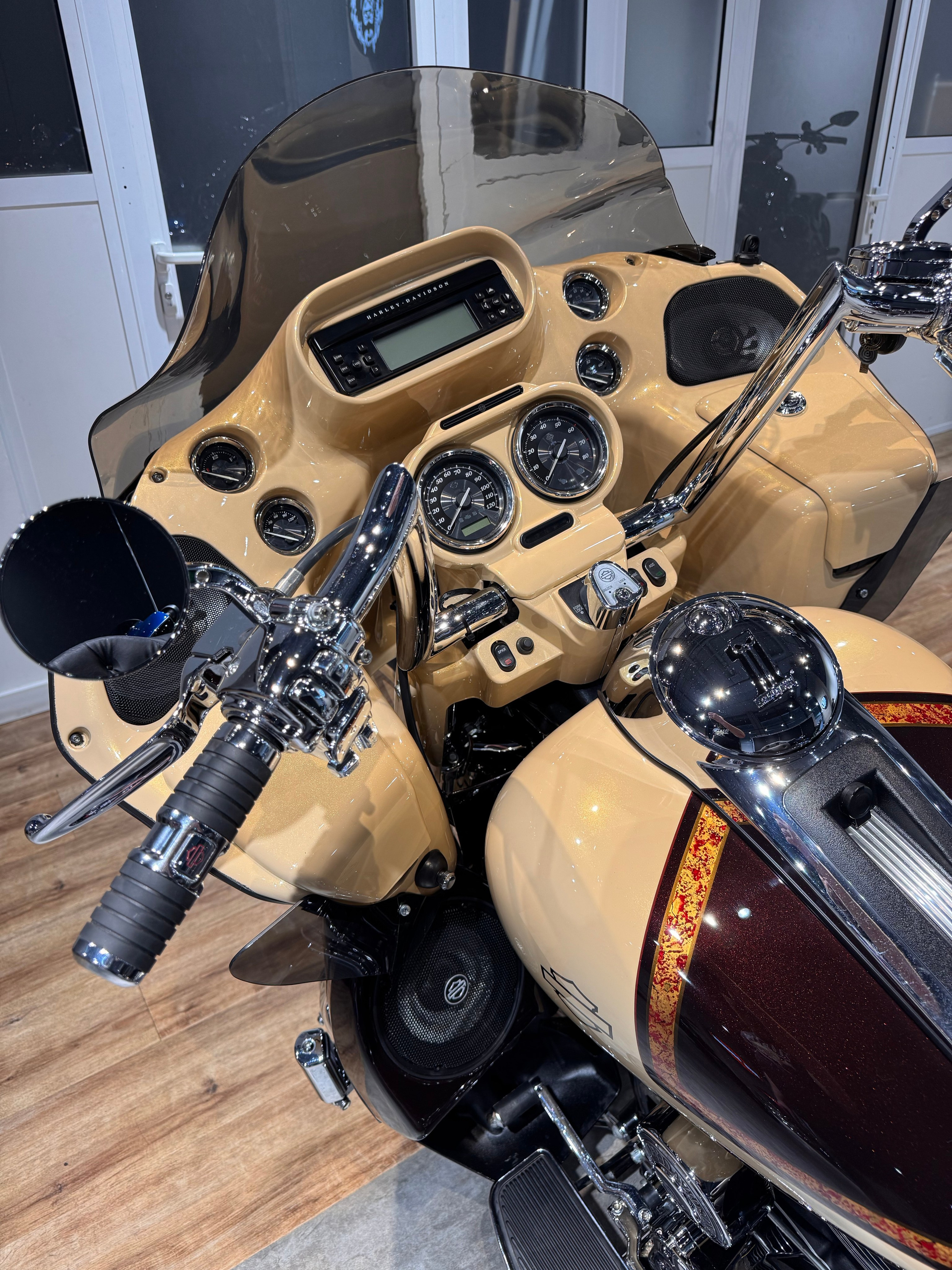 Продажа мотоцикла Harley-Davidson Road Glide Ultra 103 (Touring)— купить мотоцикл. Hello Davidson, Москва. Только хорошие мотоциклы…