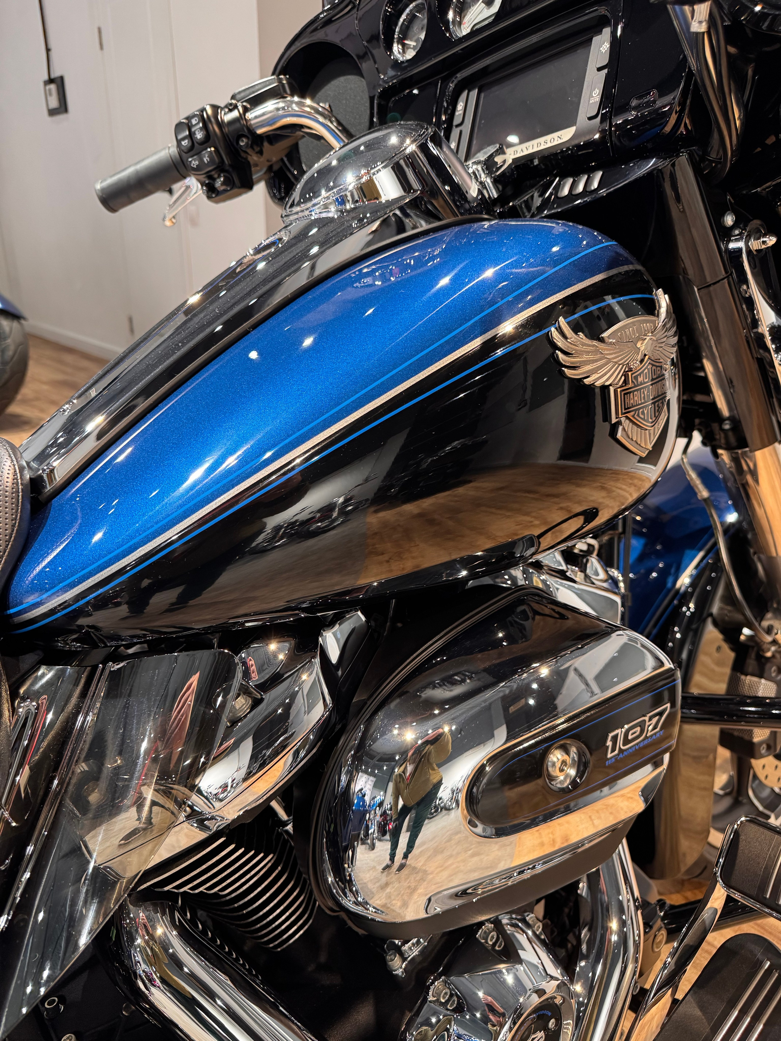 Harley Davidson Electra 2018 Street Glide (Коллекция 115) 8К — купить мотоцикл. Hello Davidson, Москва. Только хорошие мотоциклы…