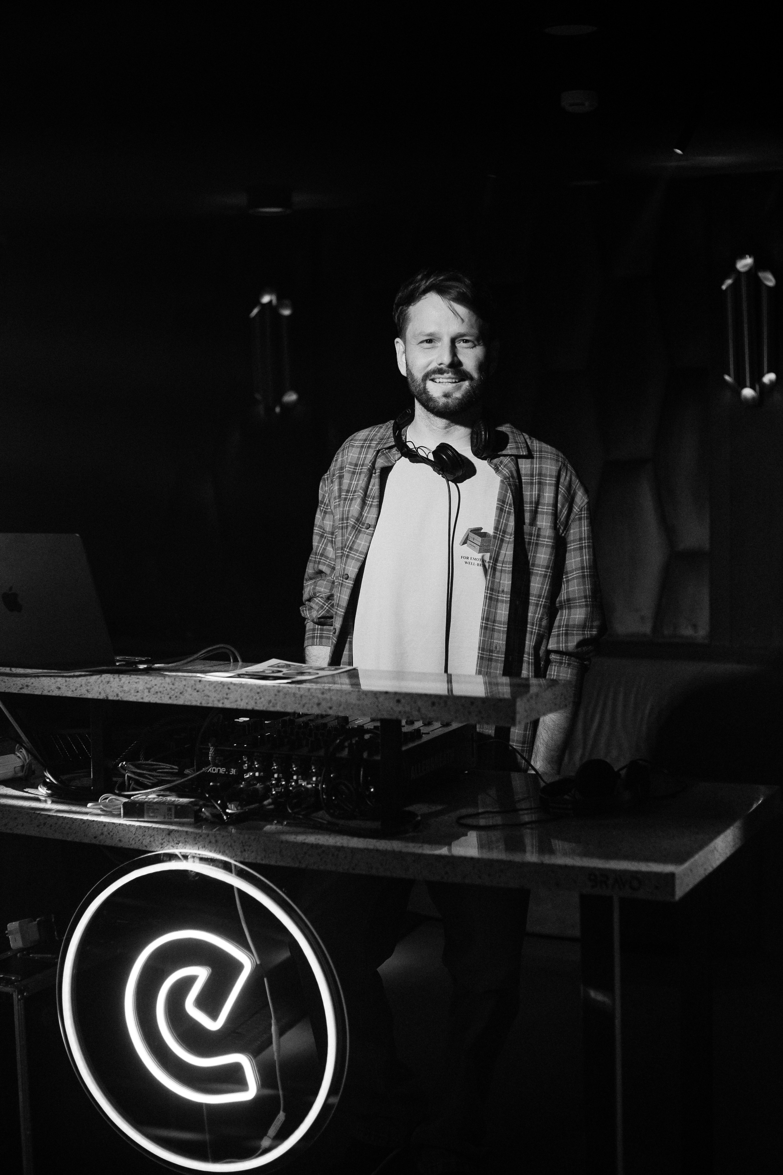 ERROR. СВОИ. ФОТООТЧЕТЫ-СОБЫТИЯ-МЕСТА