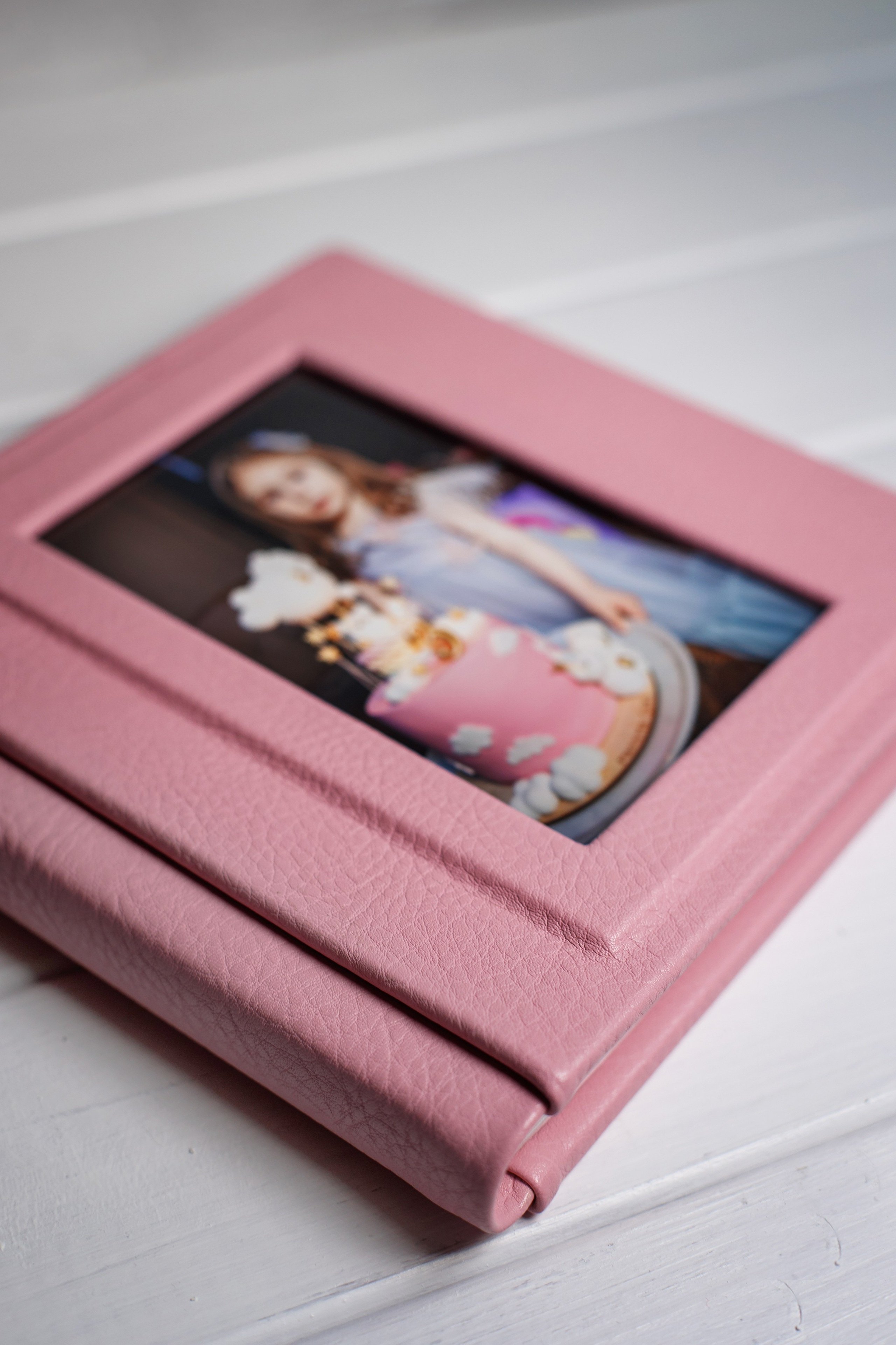 ДОЛА. Заказать индивидуальную фотокнигу ручной работы