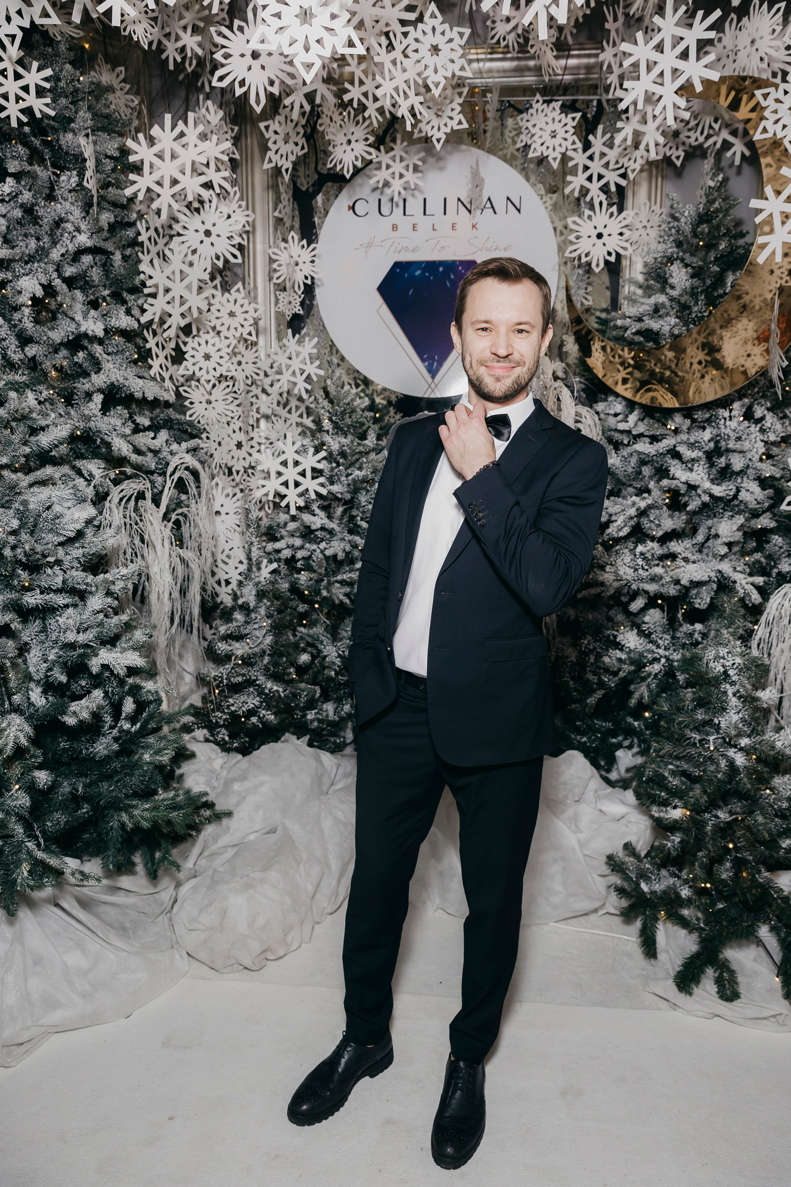 CULLINAN BELEK La Maree Moscow. «Птичка на проводе»: информационный портал в Москве