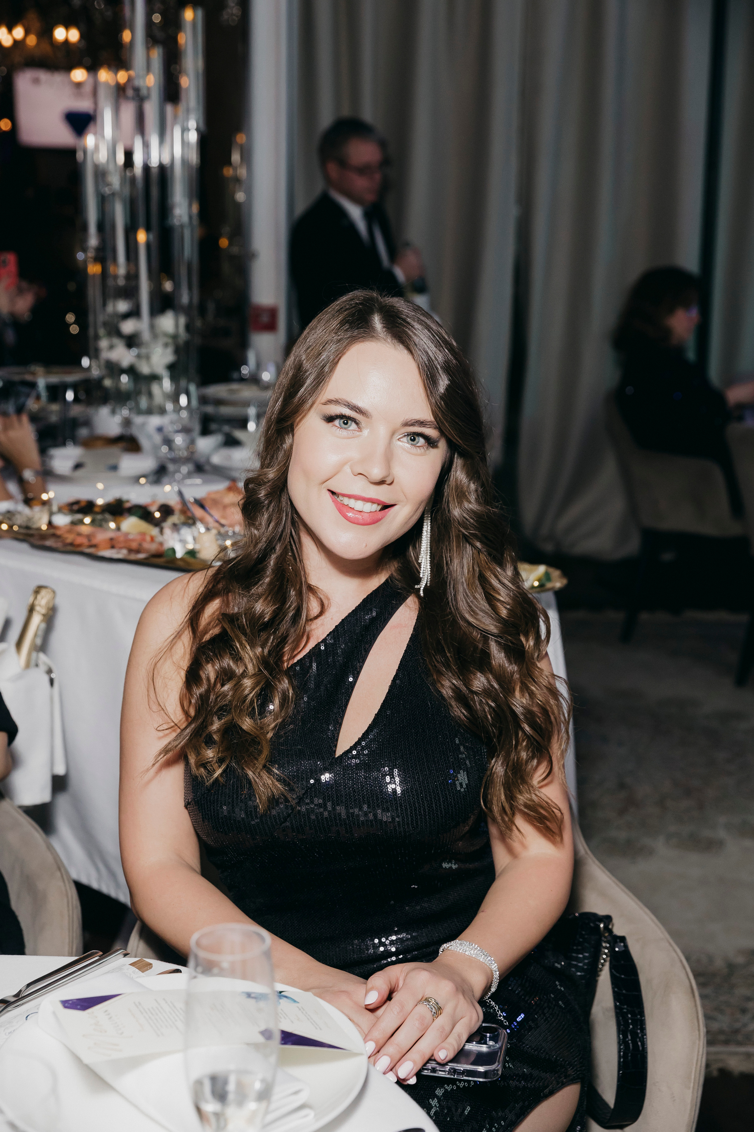 CULLINAN BELEK La Maree Moscow. «Птичка на проводе»: информационный портал в Москве