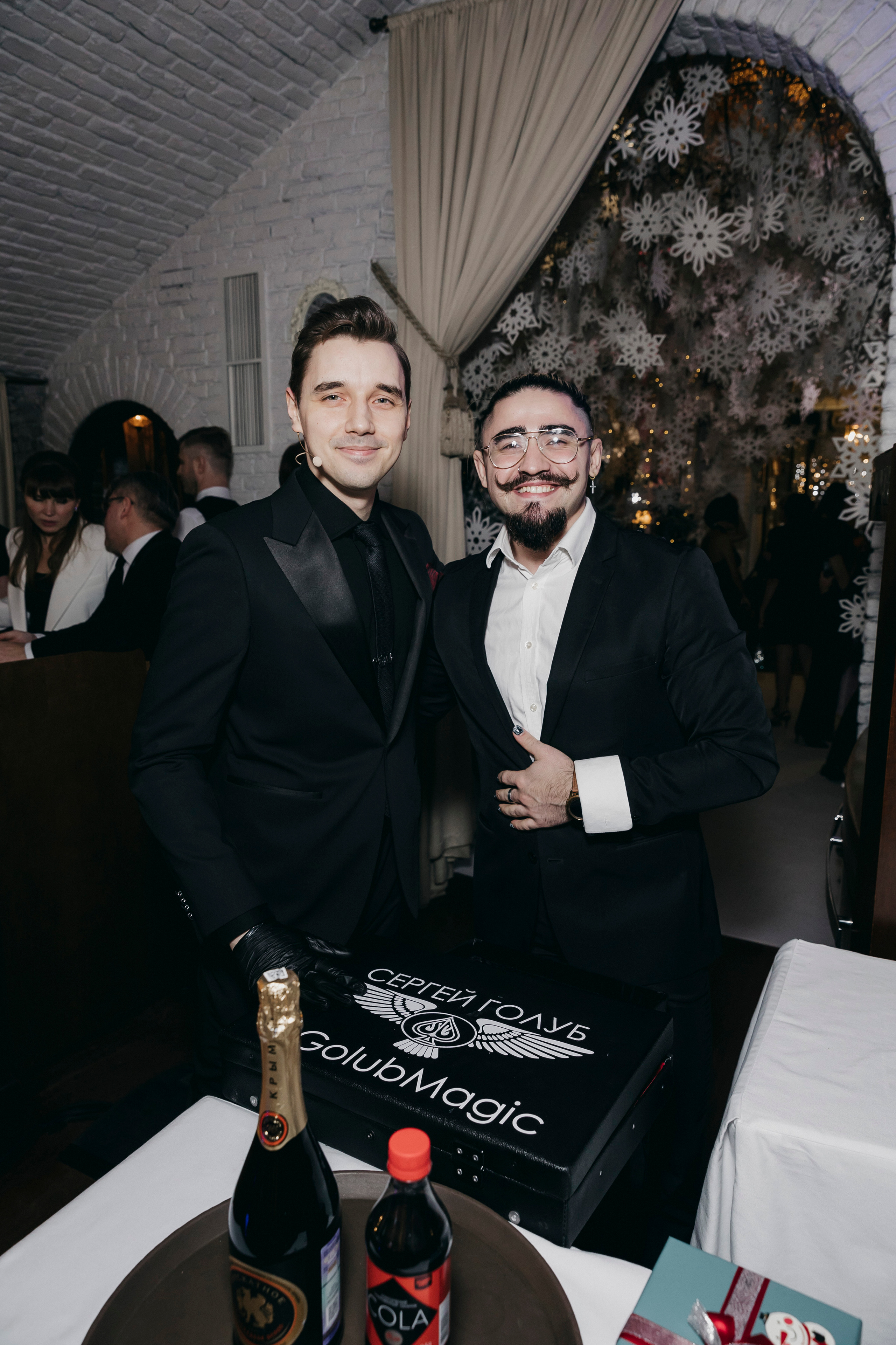 CULLINAN BELEK La Maree Moscow. «Птичка на проводе»: информационный портал в Москве