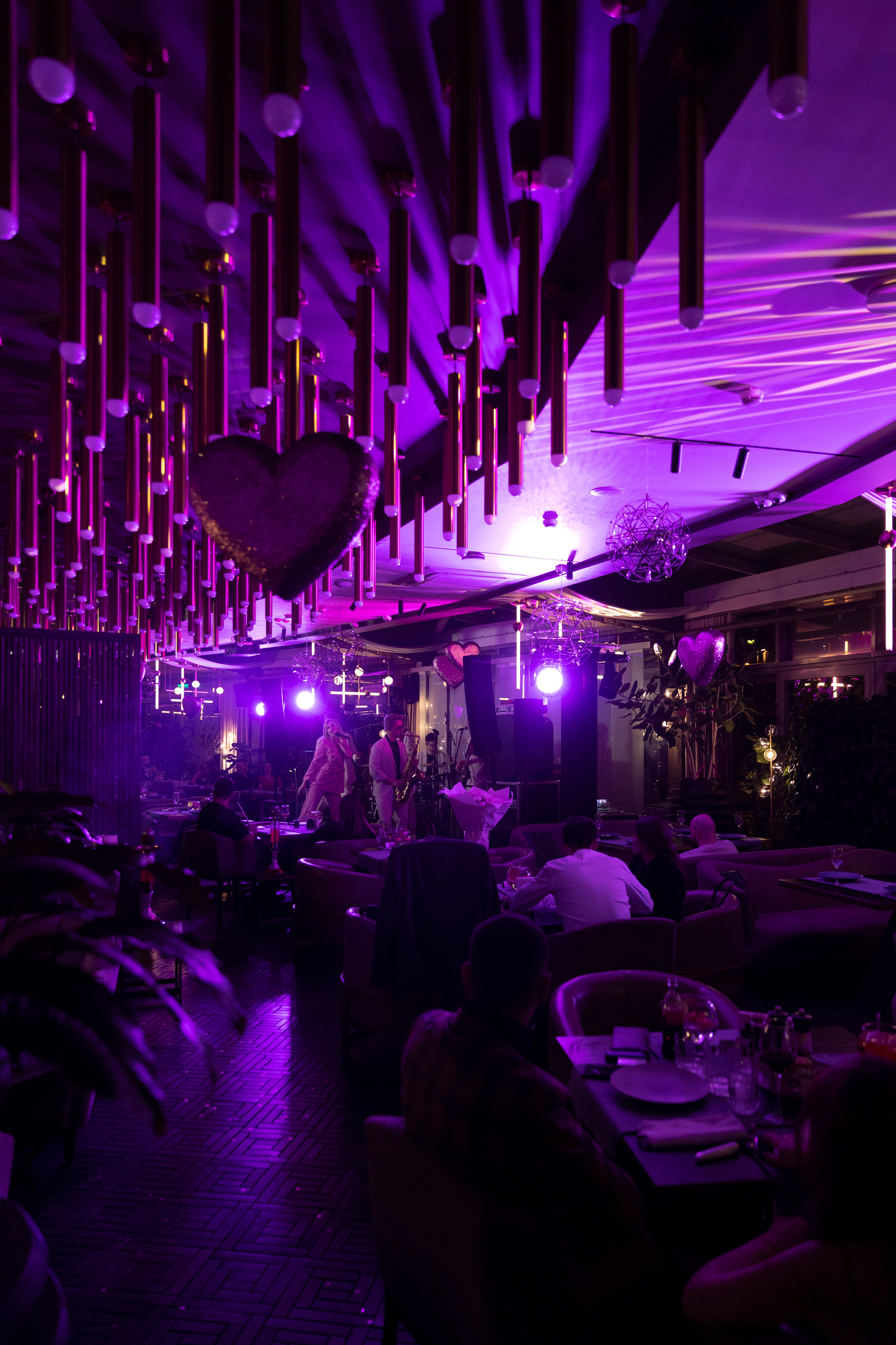 День Святого Валентина BAMBOO.BAR в Москве. «Птичка на проводе»: информационный портал в Москве