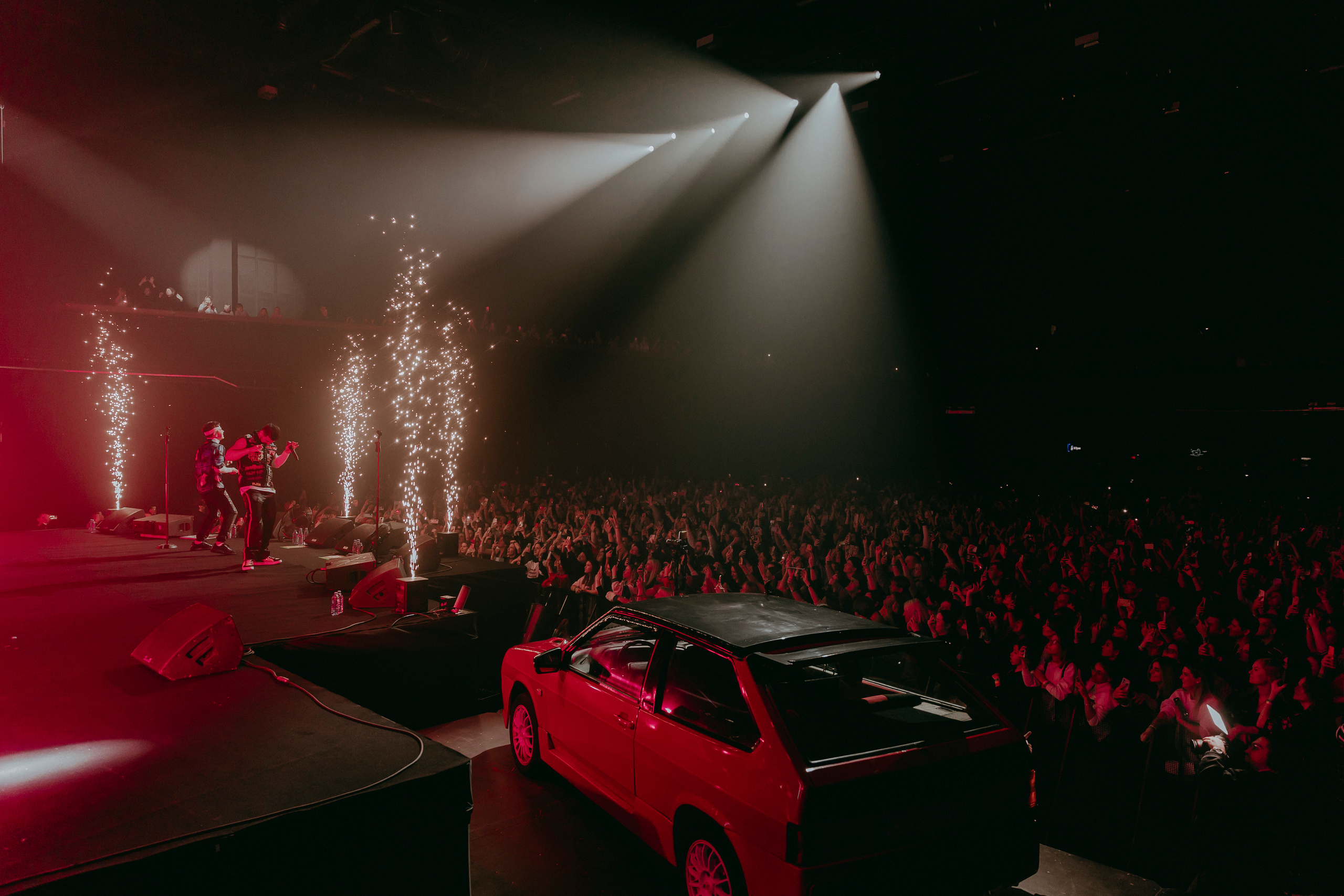 GAYAZOV$ BROTHER$ в Adrenalin Stadium Moscow. «Птичка на проводе»: информационный портал в Москве