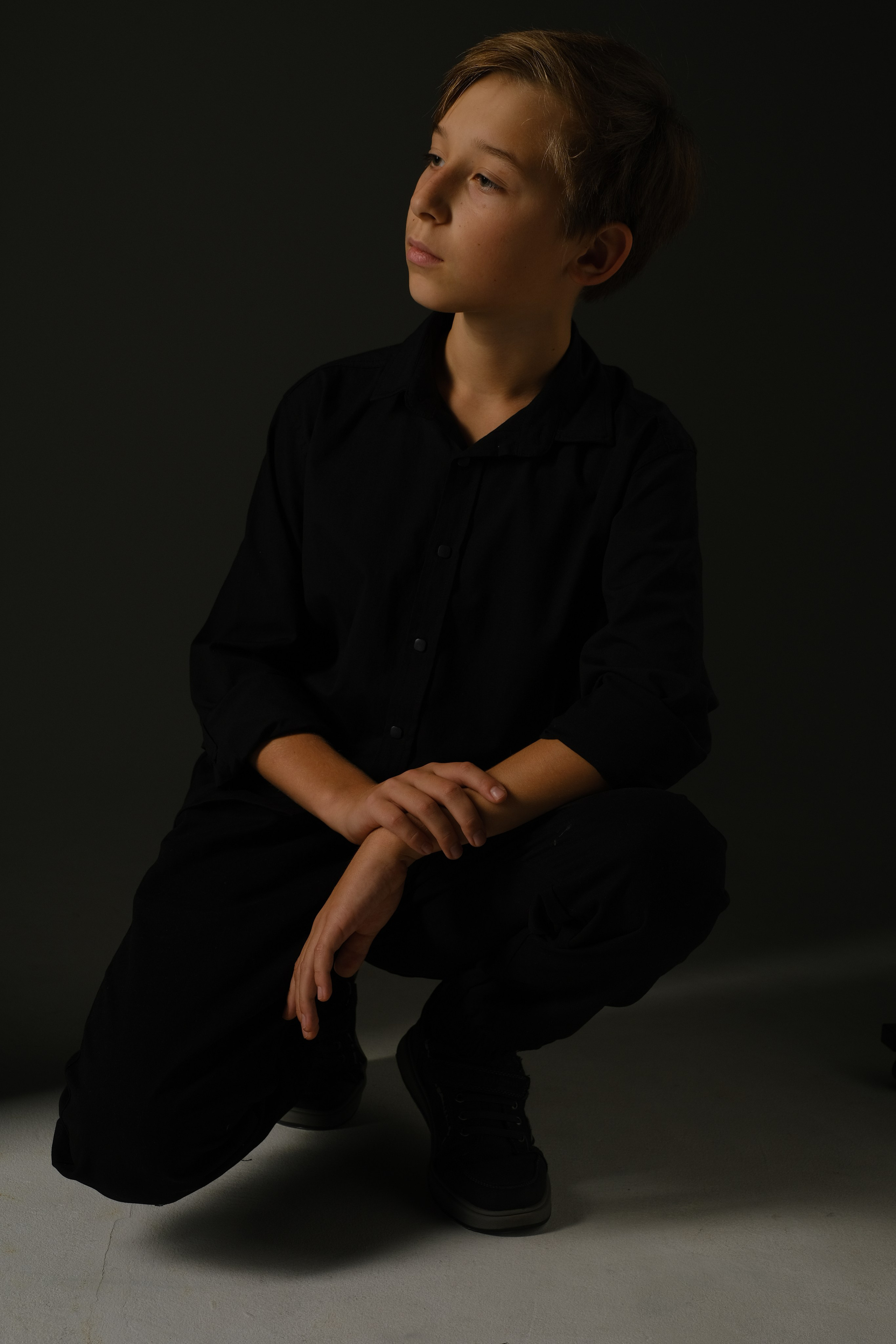 Мужская фотосессия. мужское. Бизнес портрет. Фото для бизнеса. Портрет, бизнес портрет. Бизнес портрет, контент съемка. Профессиональная фотосъемка в Крыму. Натуральные эмоции и живые кадры. Забронируйте дату прямо сейчас!