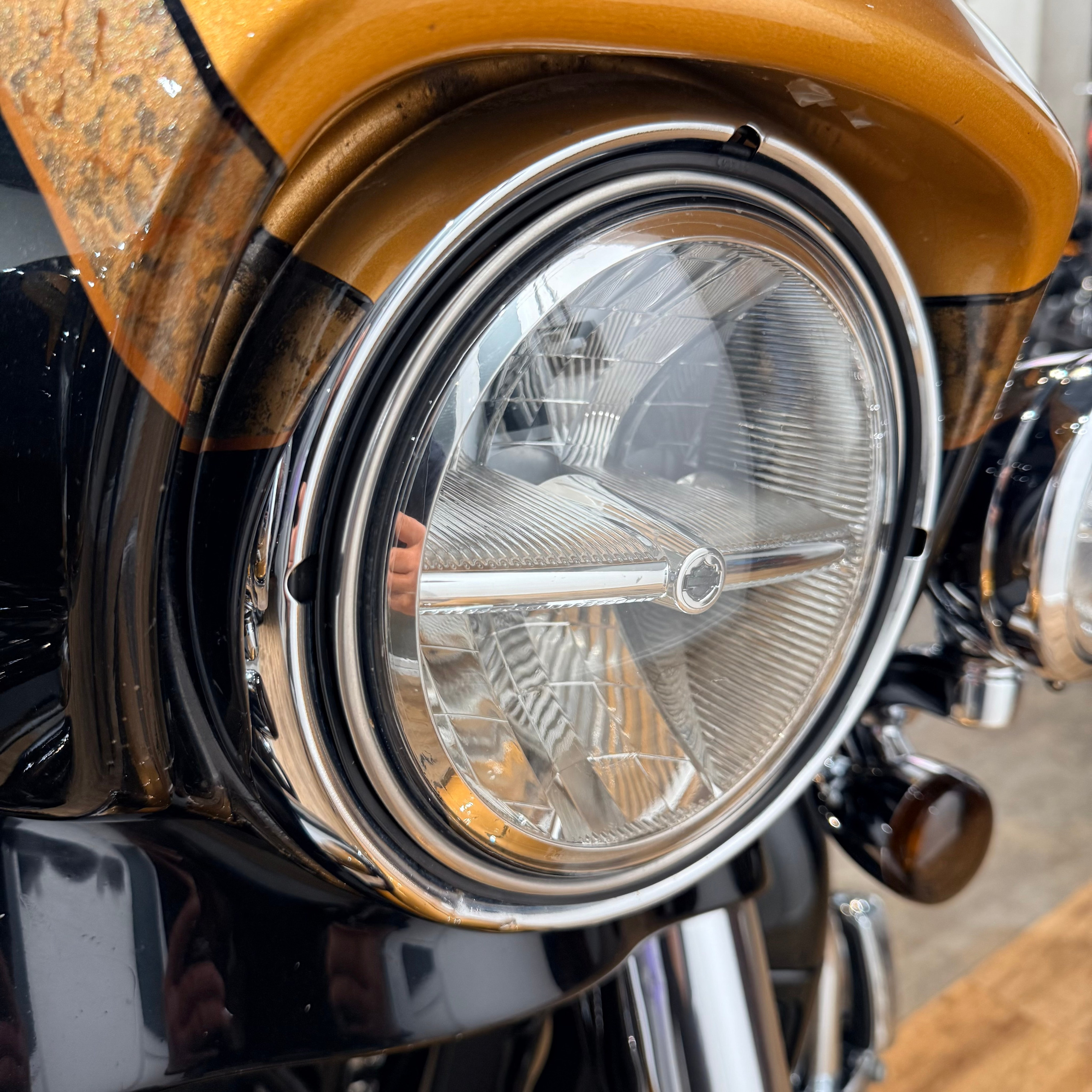 Купить Harley-Davidson 2014 CVO Еlесtra Glide Limited Gоld (Touring) — подробнее на сайте. Hello Davidson, Москва. Только хорошие мотоциклы…