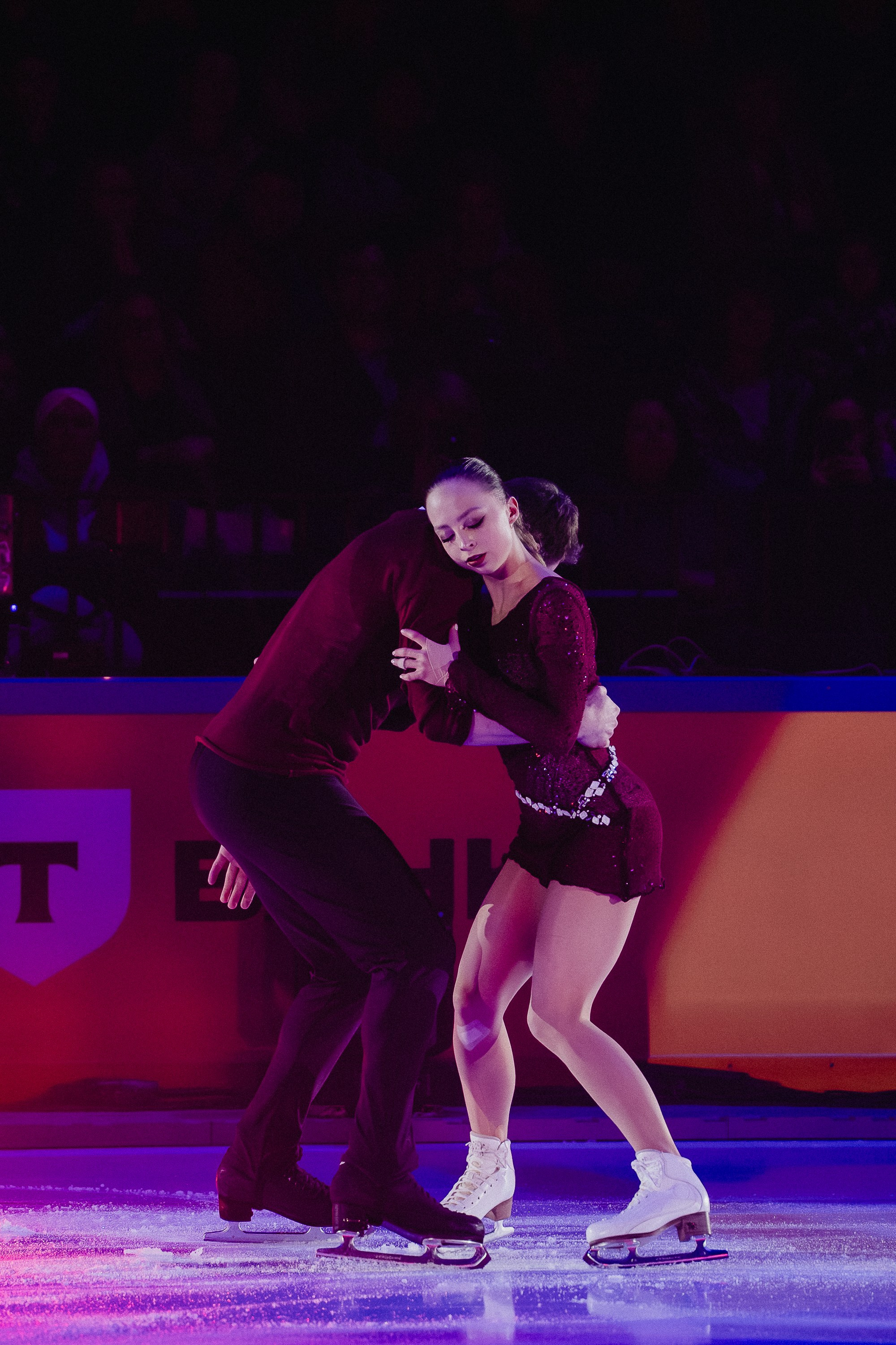 Шоу Этери Тутберидзе в Новосибирске. Воробьева Ксения — Спортивный и танцевальный фотограф Новосибирск