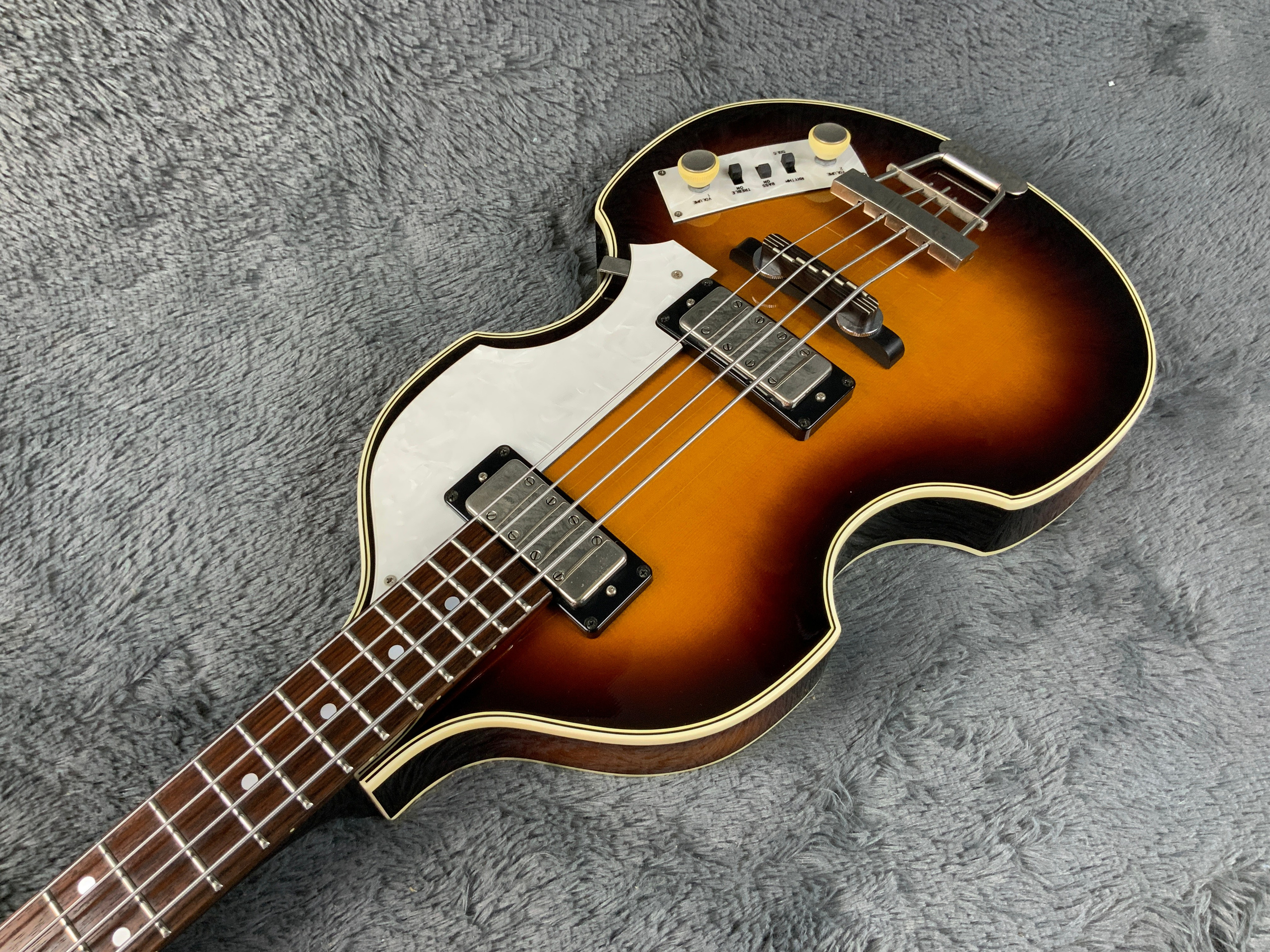 Greco Violin Bass VB-90