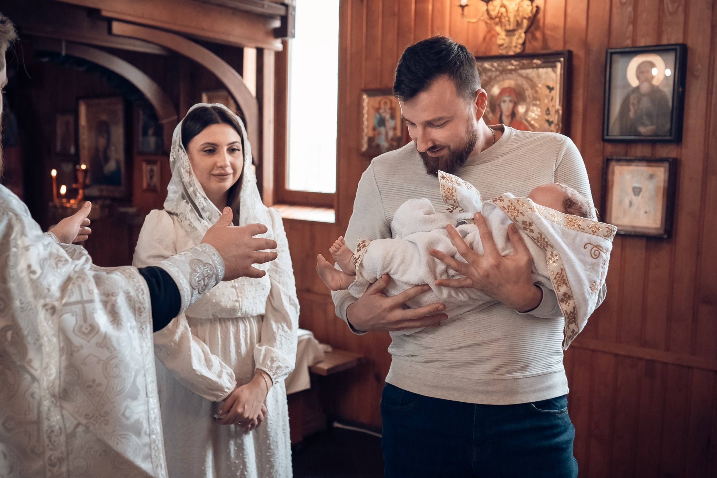 Крещение в храме Блж.Ксении Петербургской Севастополь. Церковный фотограф Севастополь