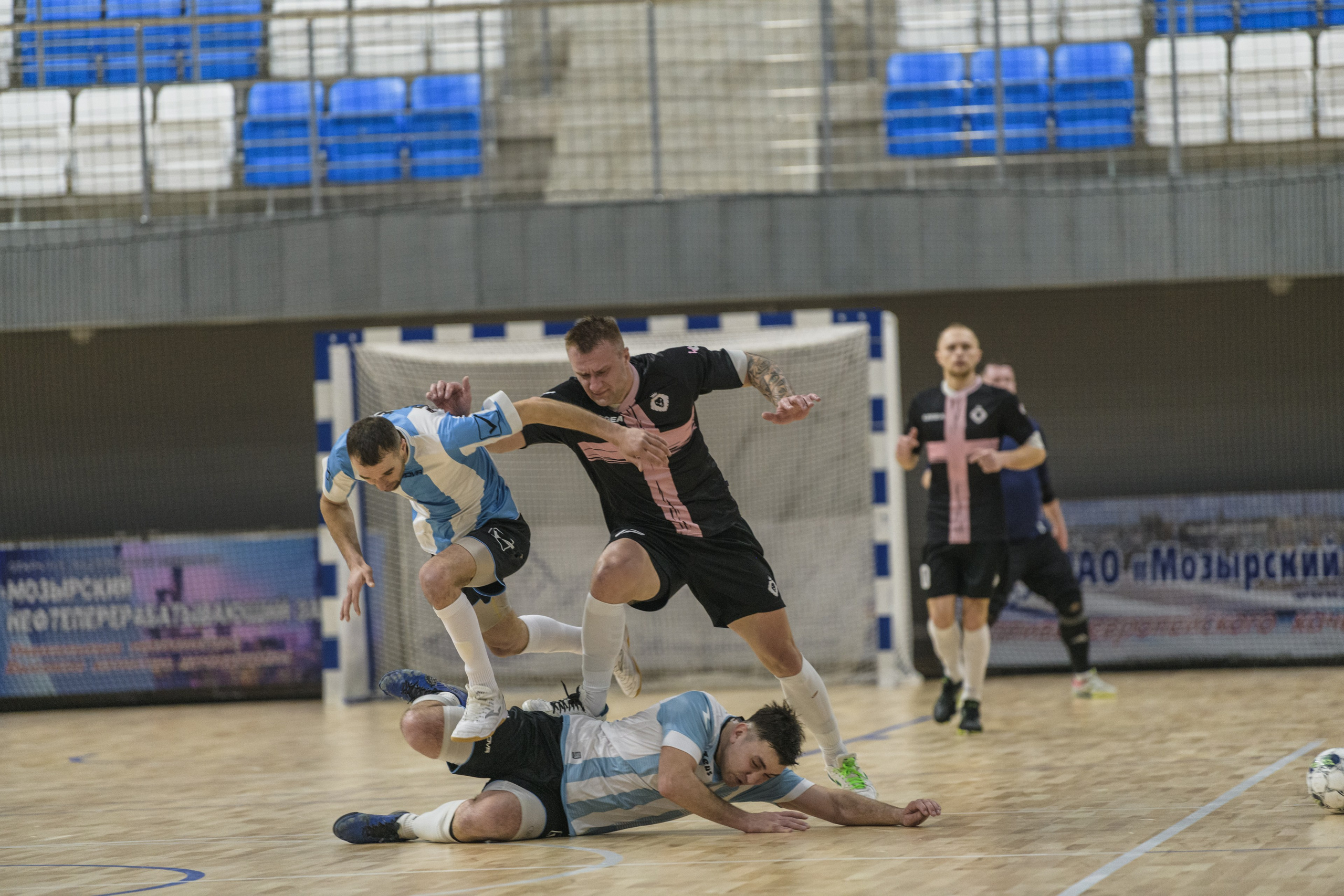 ЛИГА ПОЛЕСЬЯ сезон 2025/2026. Репортажный фотограф Владимир Беляй