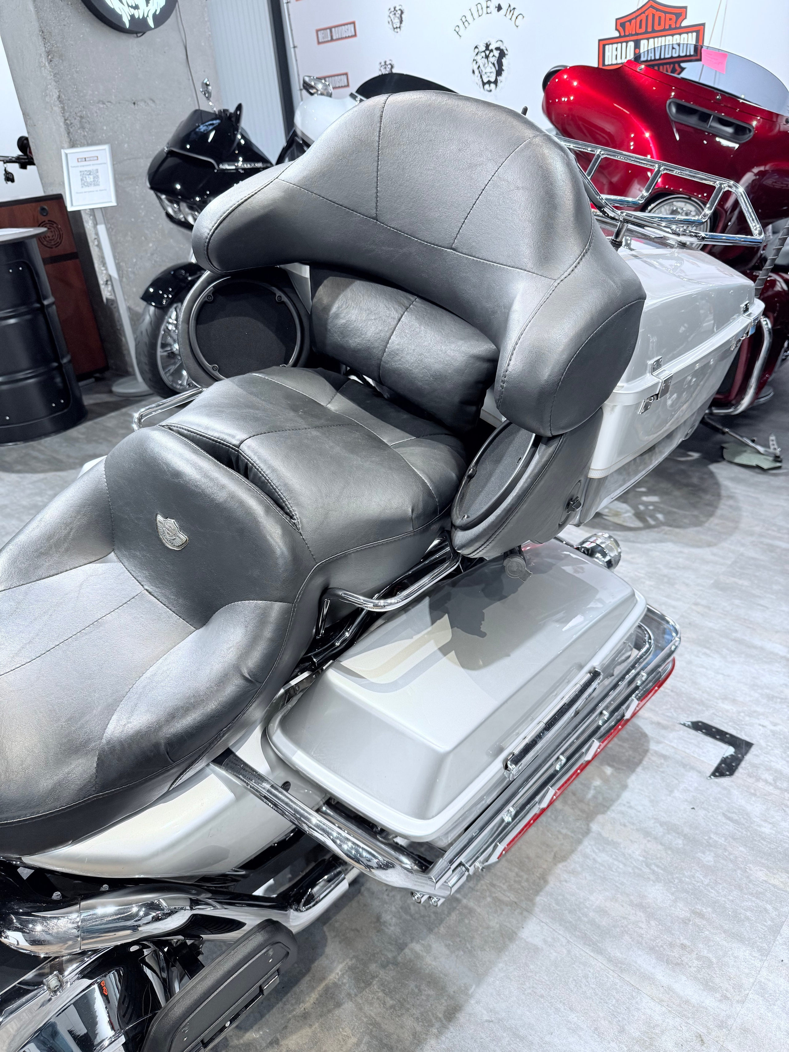 Electra Glide (100 Years Edition). Hello Davidson, Москва. Только хорошие мотоциклы…