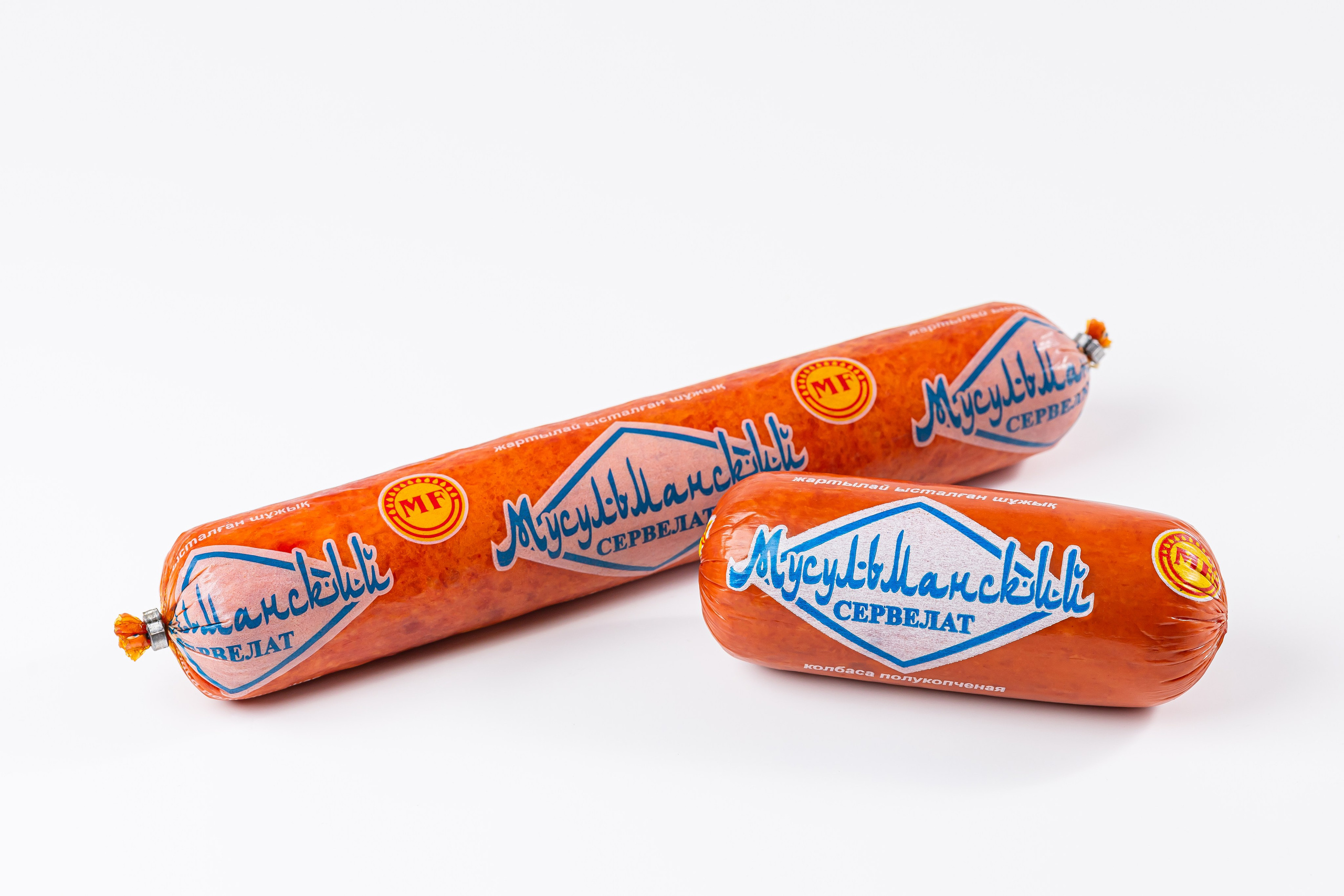 Фото на белом фоне для каталога бренда Максимовский продукт. Рекламный фуд фотограф и видеограф в Астане Алина Лысенко