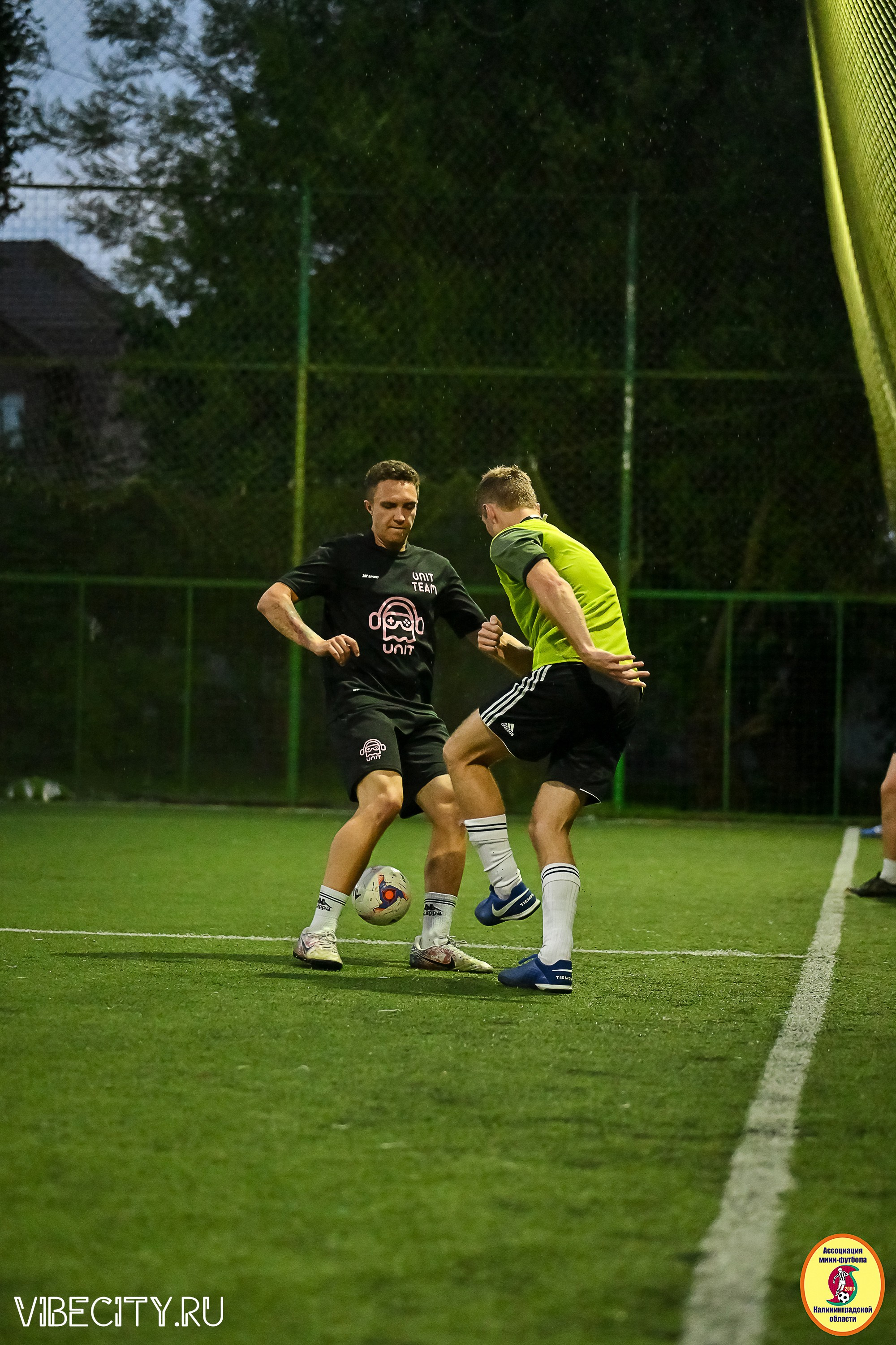 ИГРЫ МИНИ-ФУТБОЛЬНОЙ И КОРПОРАТИВНОЙ ЛИГИ. VIBECITY.RU Вайб Сити Ру Фоторепортажи Фотоотчеты Калининград