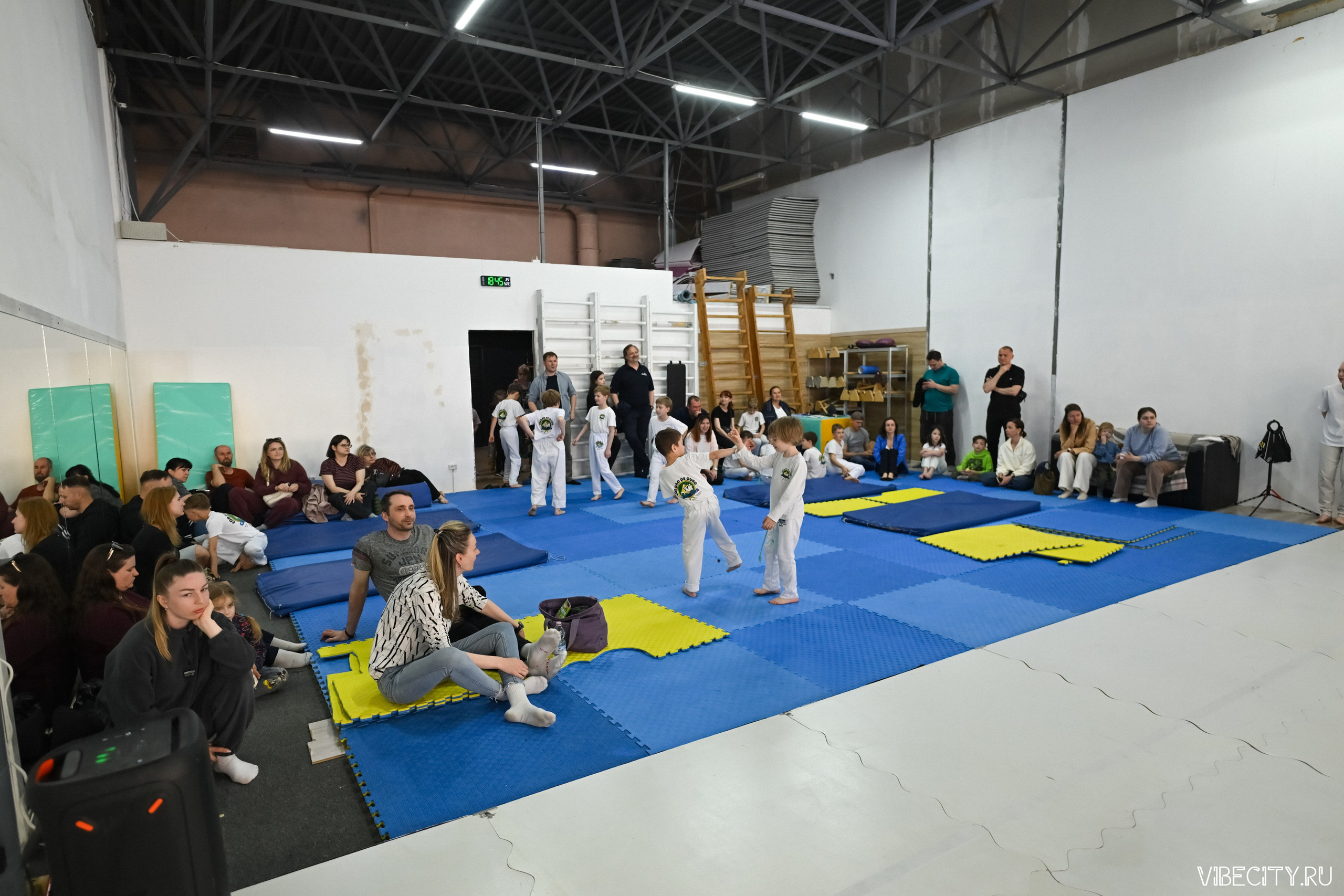 Capoeira: 4-е batizado e Troca de cordao. VIBECITY.RU Вайб Сити Ру Фоторепортажи Фотоотчеты Калининград