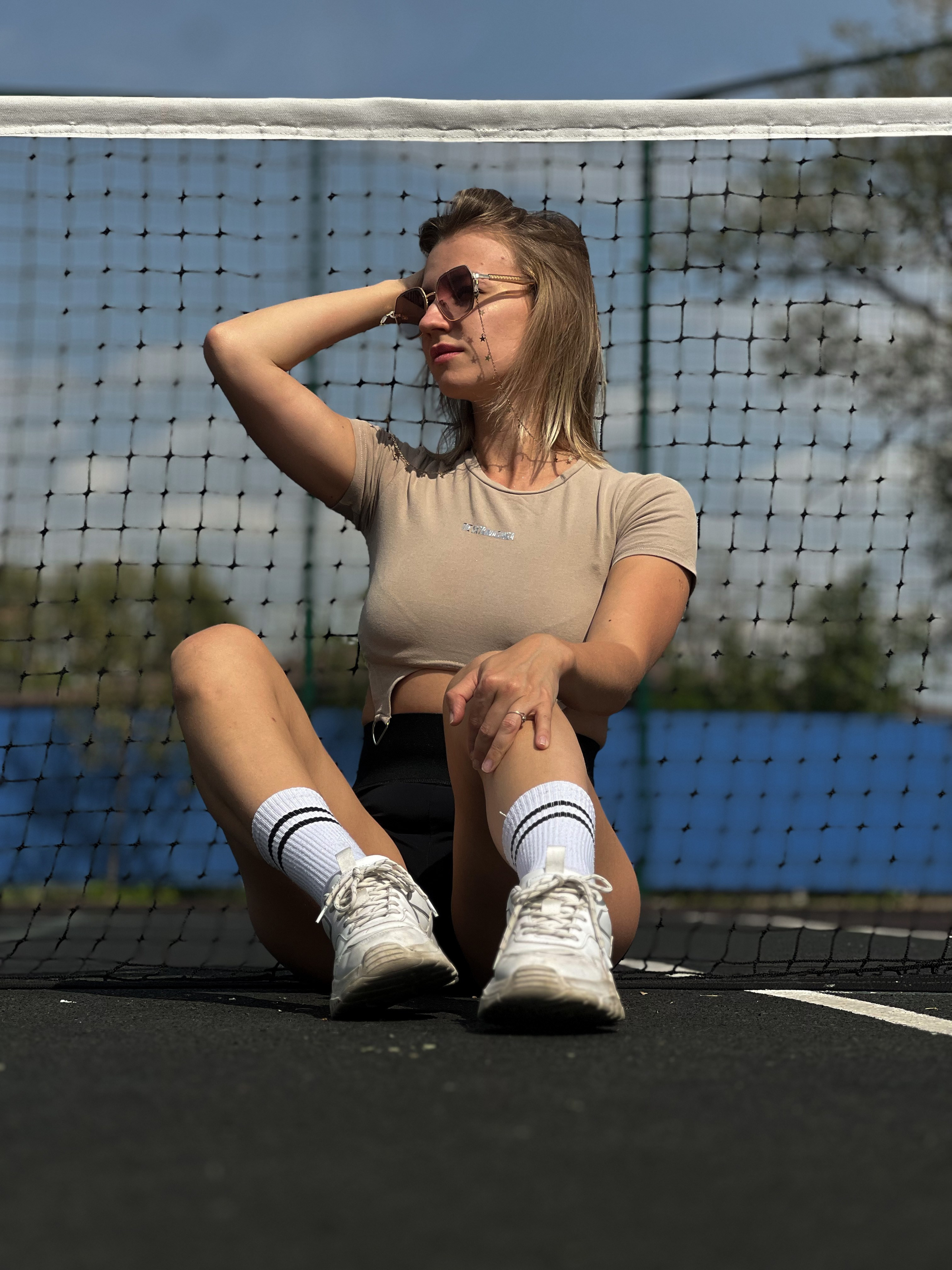 Контент-мейкер и лайф-терапевт